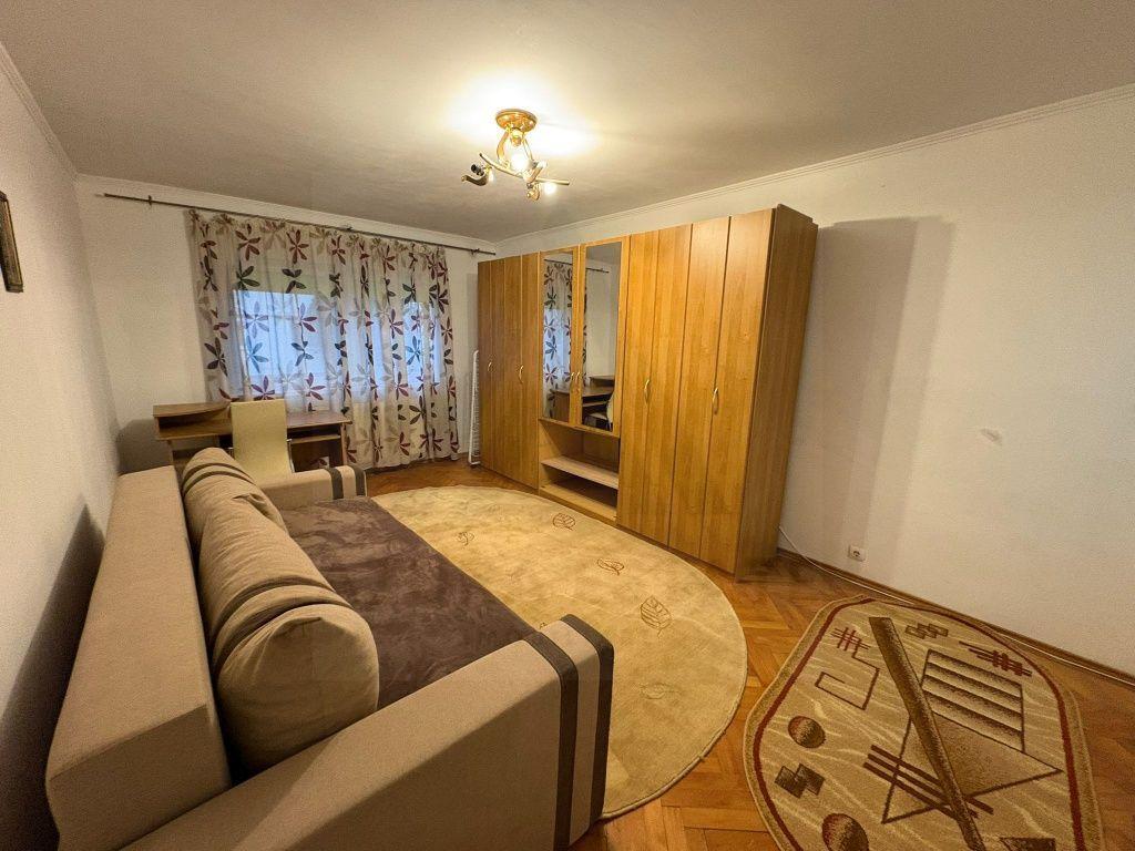 Apartament 2 camere 60 mp utili parter parcare privata Hipodrom IV