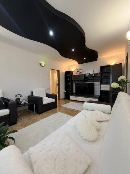 Apartament 3 camere de vanzare in zona Dristor - 3