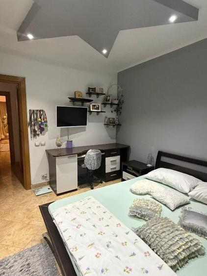 Apartament 3 camere de vanzare in zona Dristor - 11