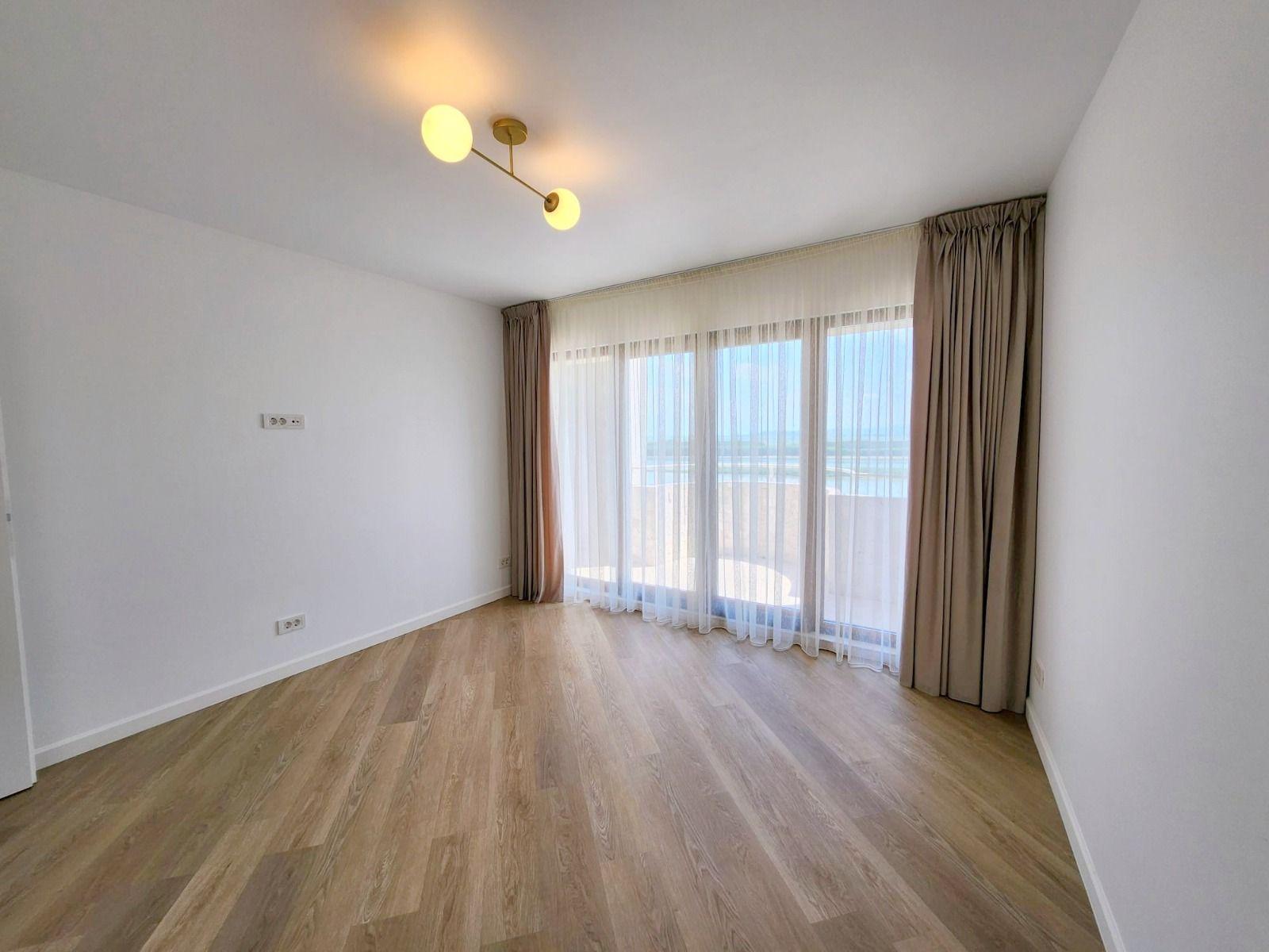 De vanzare apart. 3 camere Faleza , vedere Dunare, 78 mp, renovat premium - 1