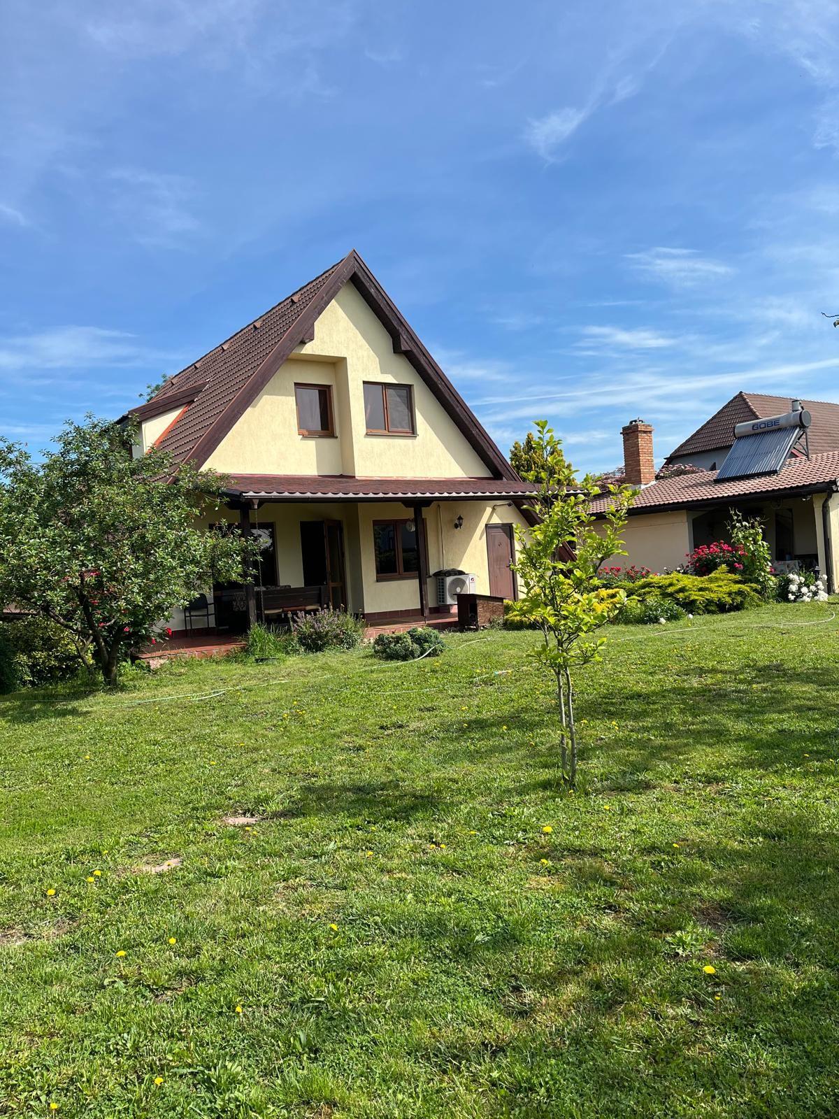 Casă elegantă, spațioasă, ideală pentru familie – Sanmihaiu Roman - 1