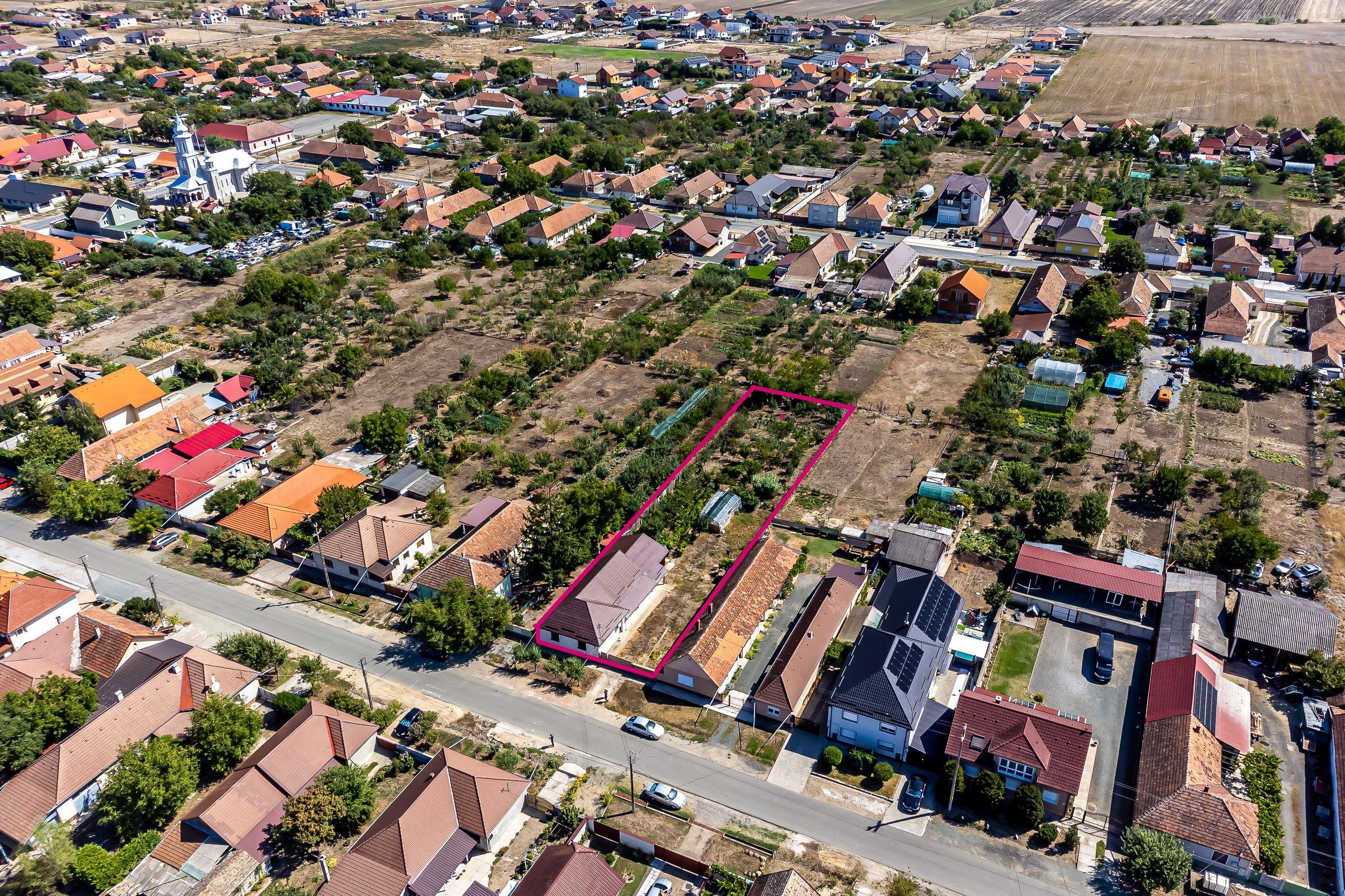 Casa 4 camere - Teren 1603mp - Livada, Arad - COMISION 0% - 8