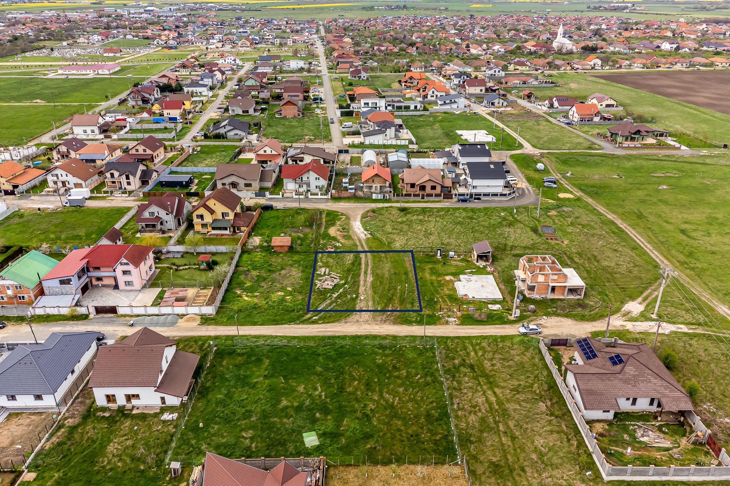 PRET NOU! Teren intravilan 748 mp - Sanleani, Arad - COMISION 0% - 1