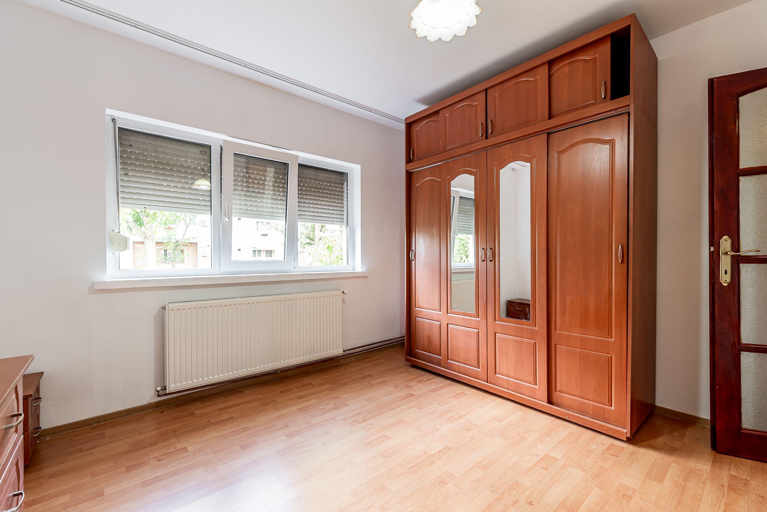 Apartament 4 camere la parter, acces direct din stradă in Micalaca - 6