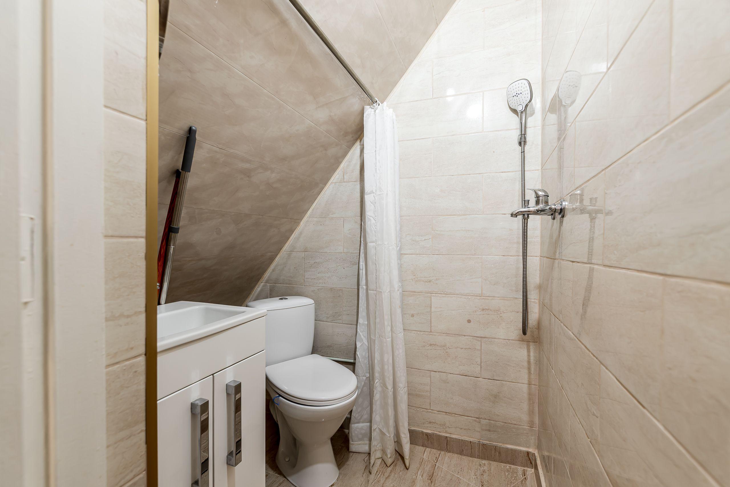 Apartament la cheie cu 2 camere la casa in Parneava Comision 0% - 11