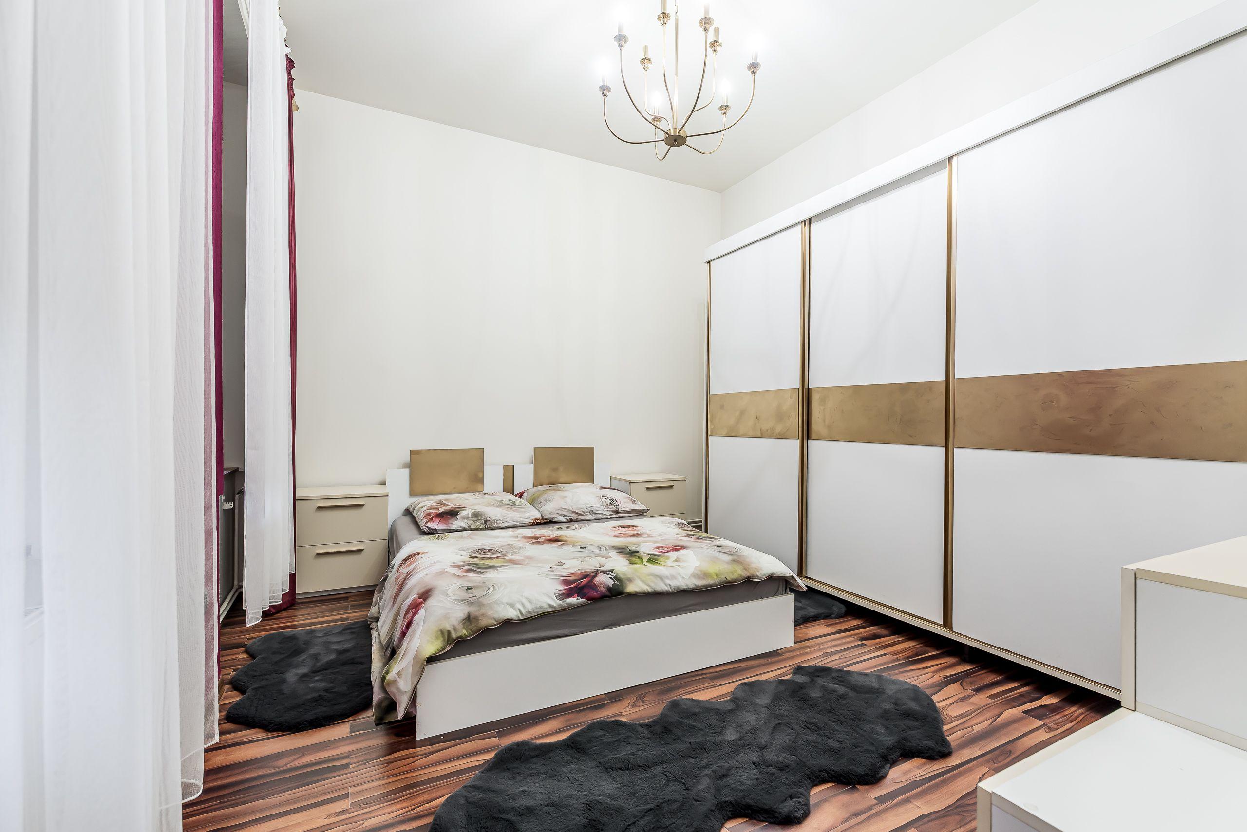 APARTAMENT ULTRACENTRAL | STR. UNIRII | MONUMENT ISTORIC - COMISION 0 - 3