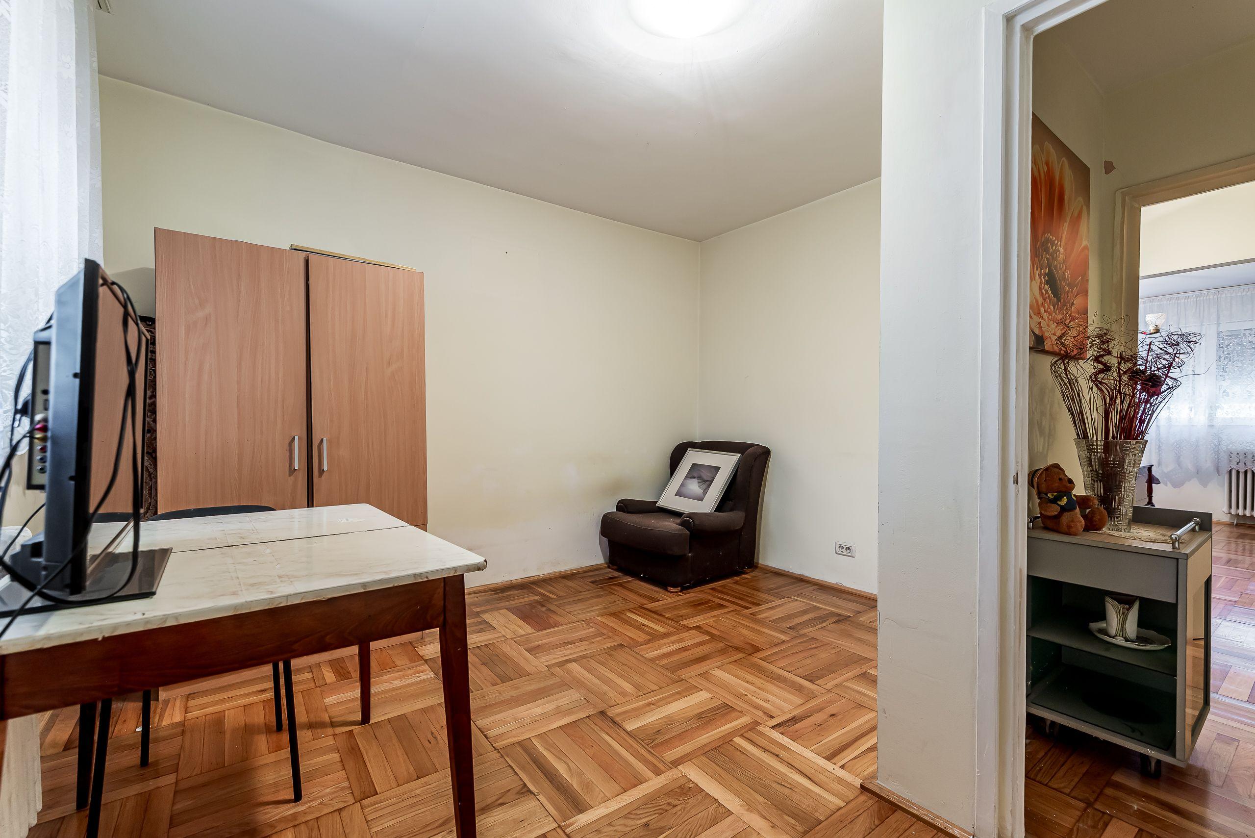Apartament 3 camere 2 bai - Praporgescu, Polivalenta - COMISION 0 - 4