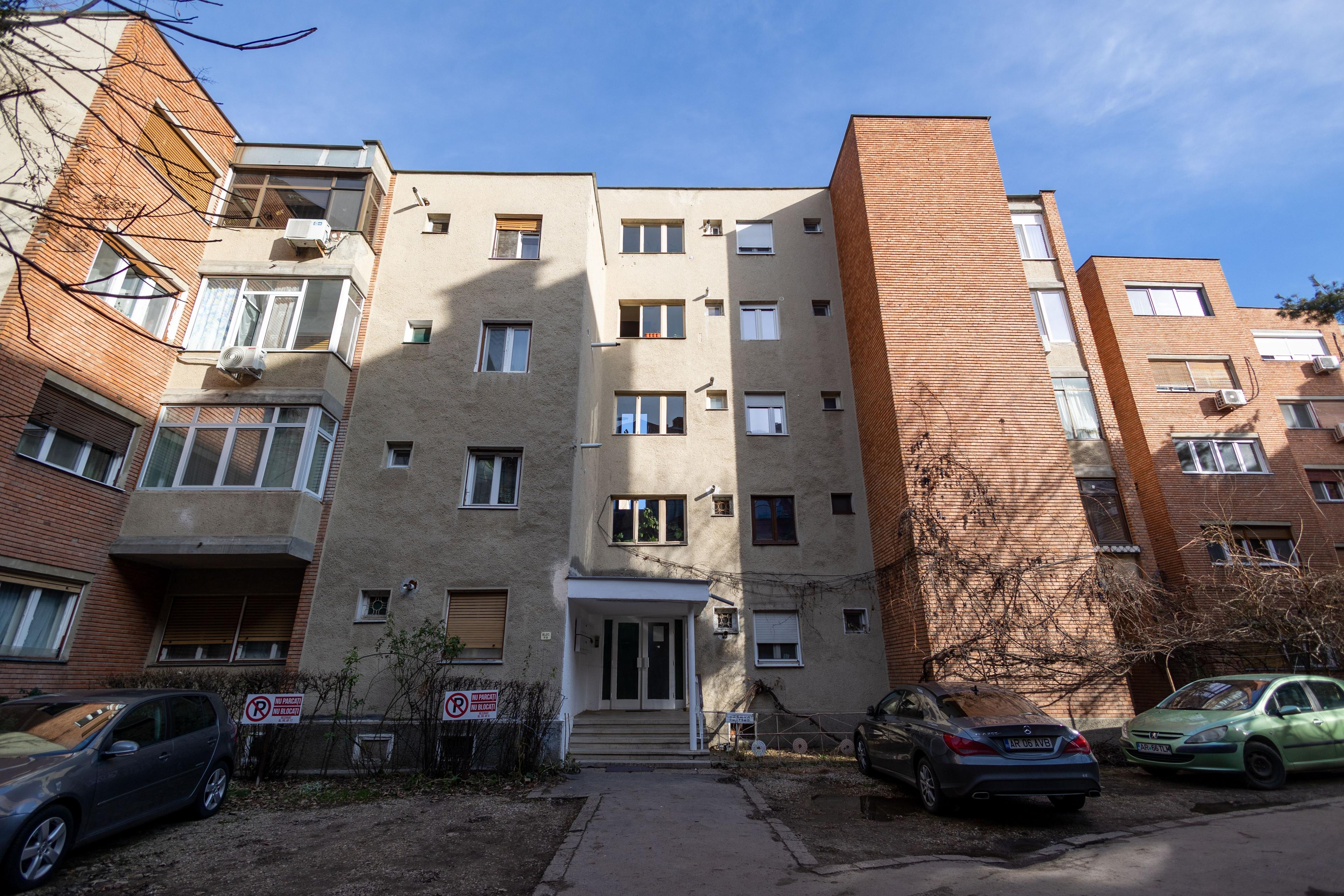 PRET NOU! Apartament decomandat 3 camere - str. Horia - COMISION 0% - 1