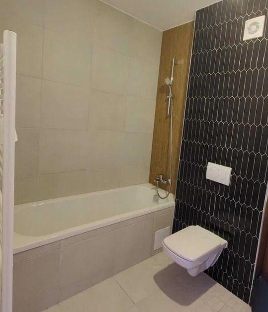 2 camere mobilat cu balcon generos de 9 mp boxă și parcare subterană - 7