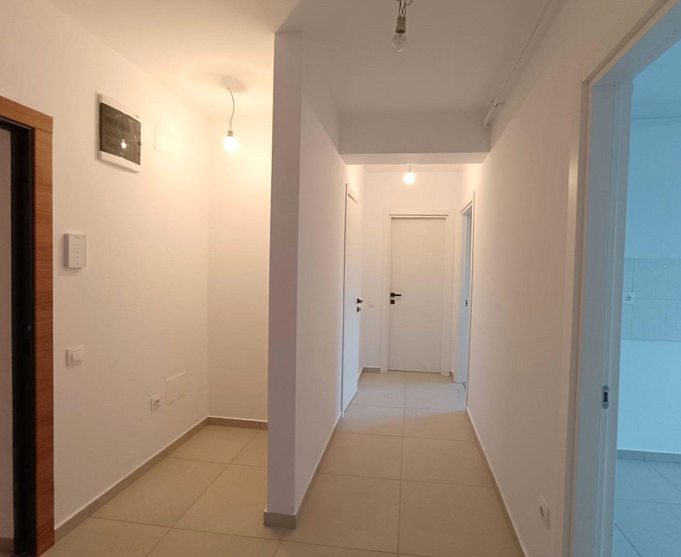 Vanzare apartament nou 2 camere Intabulat nou nelocuit zona Tractorul - 3