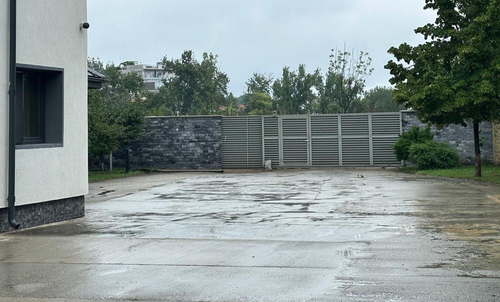 Inchiriere casă complet renovată cu 4 camere Băneasa, Sector 1 - 23