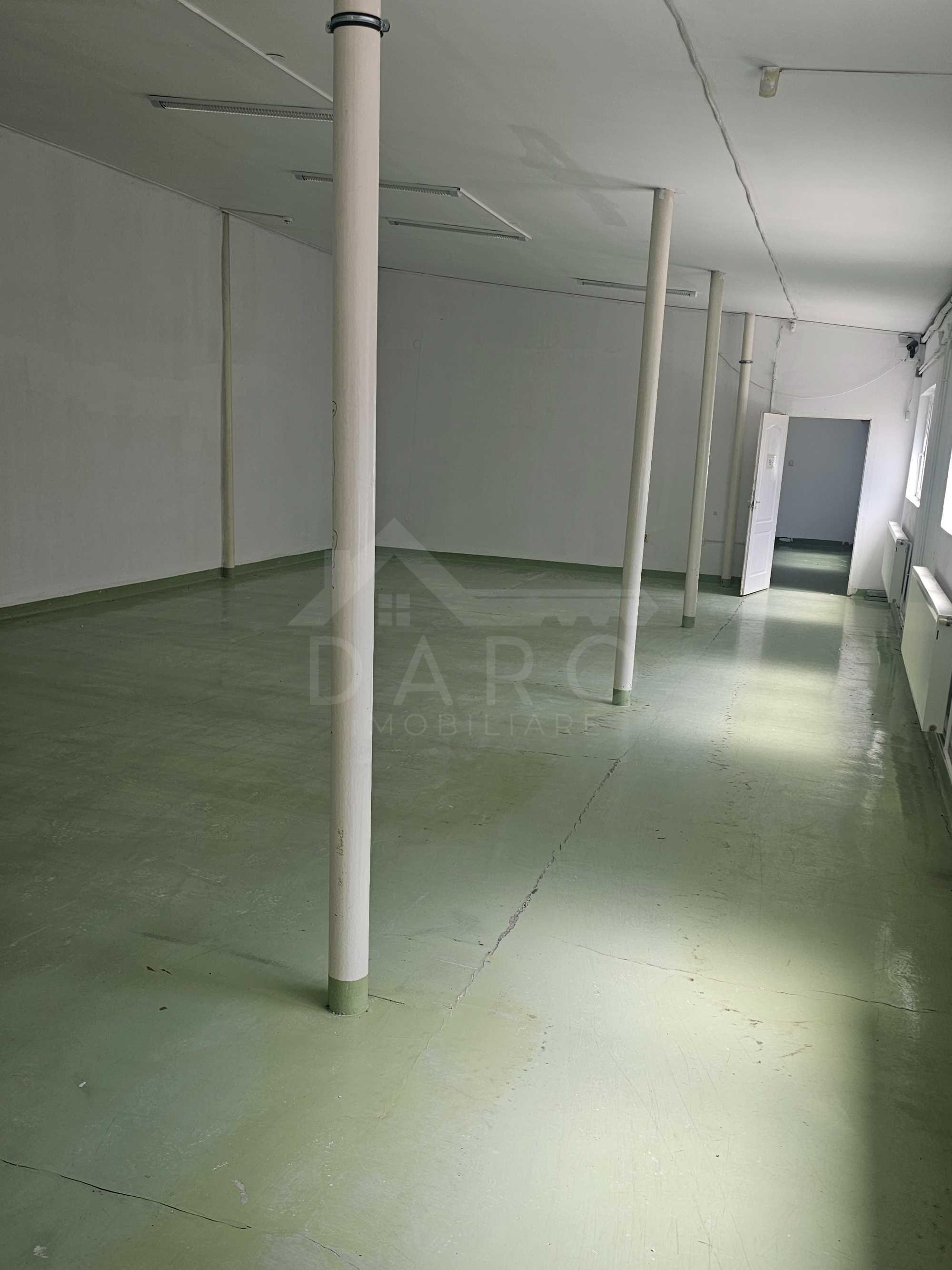 De închiriat spatiù comercial - 5