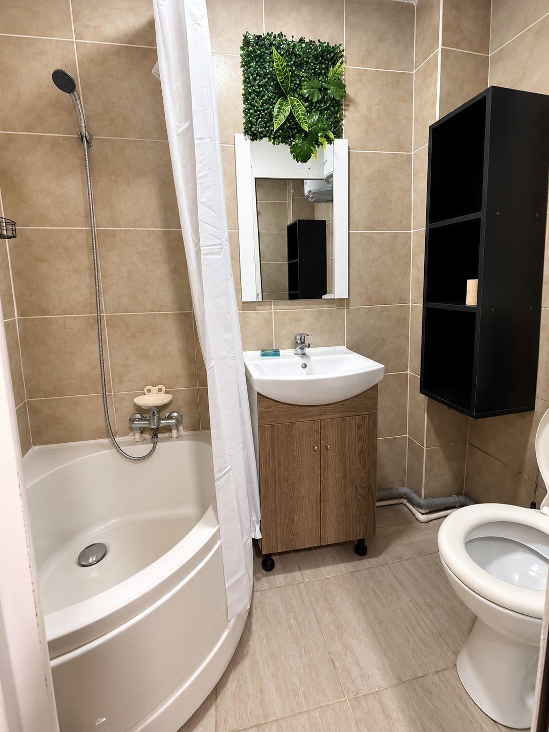 Garsonieră de vânzare - Micro 40 – C-uri | Etaj 3 - 27.000 € - 4