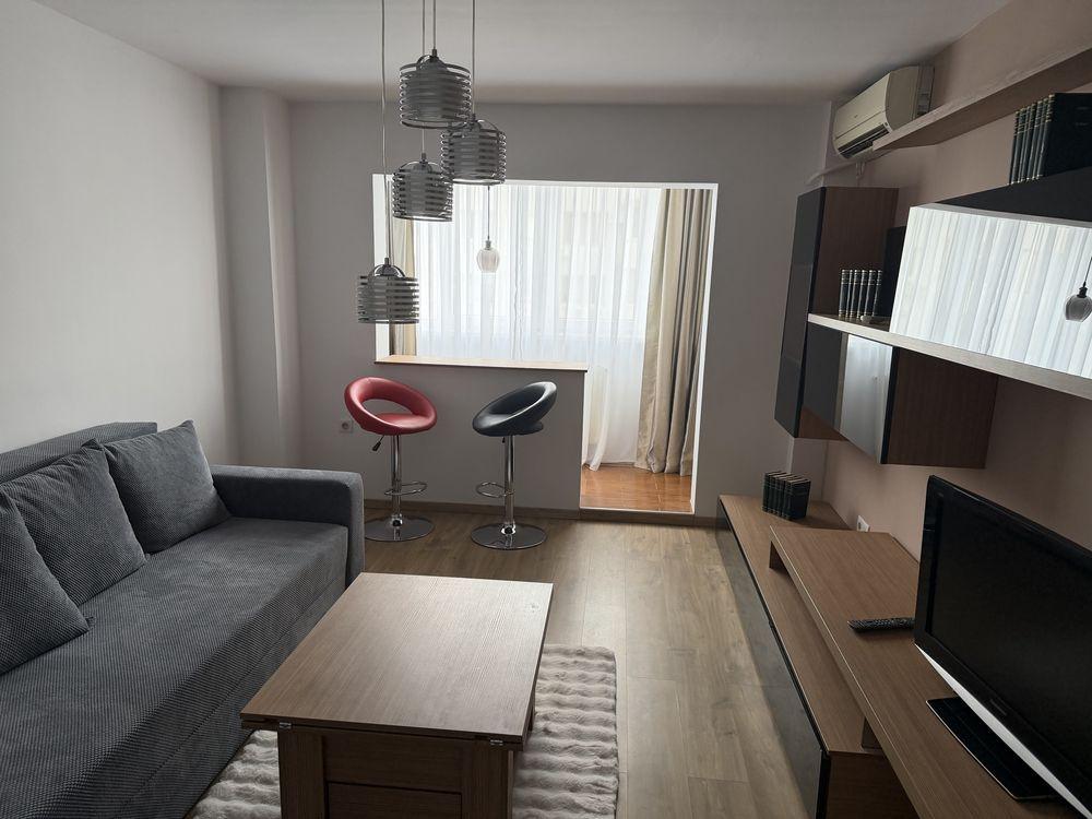 Inchiriez apartament 3 camere,2 bai,2 balcoane - 1