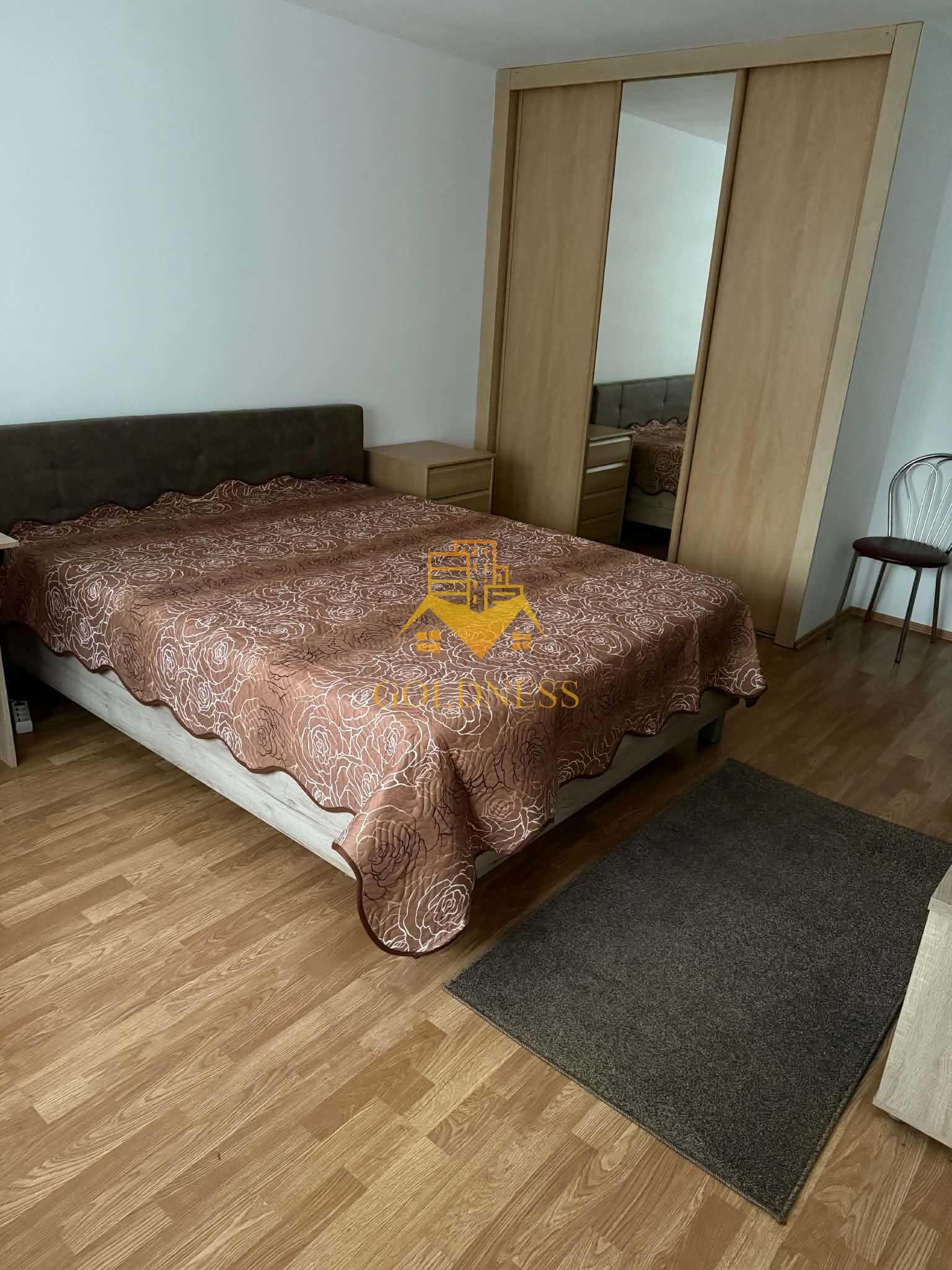 1 camera decomandată, Zorilor, Calea Turzii, Rod, MOL, Parcare - 2