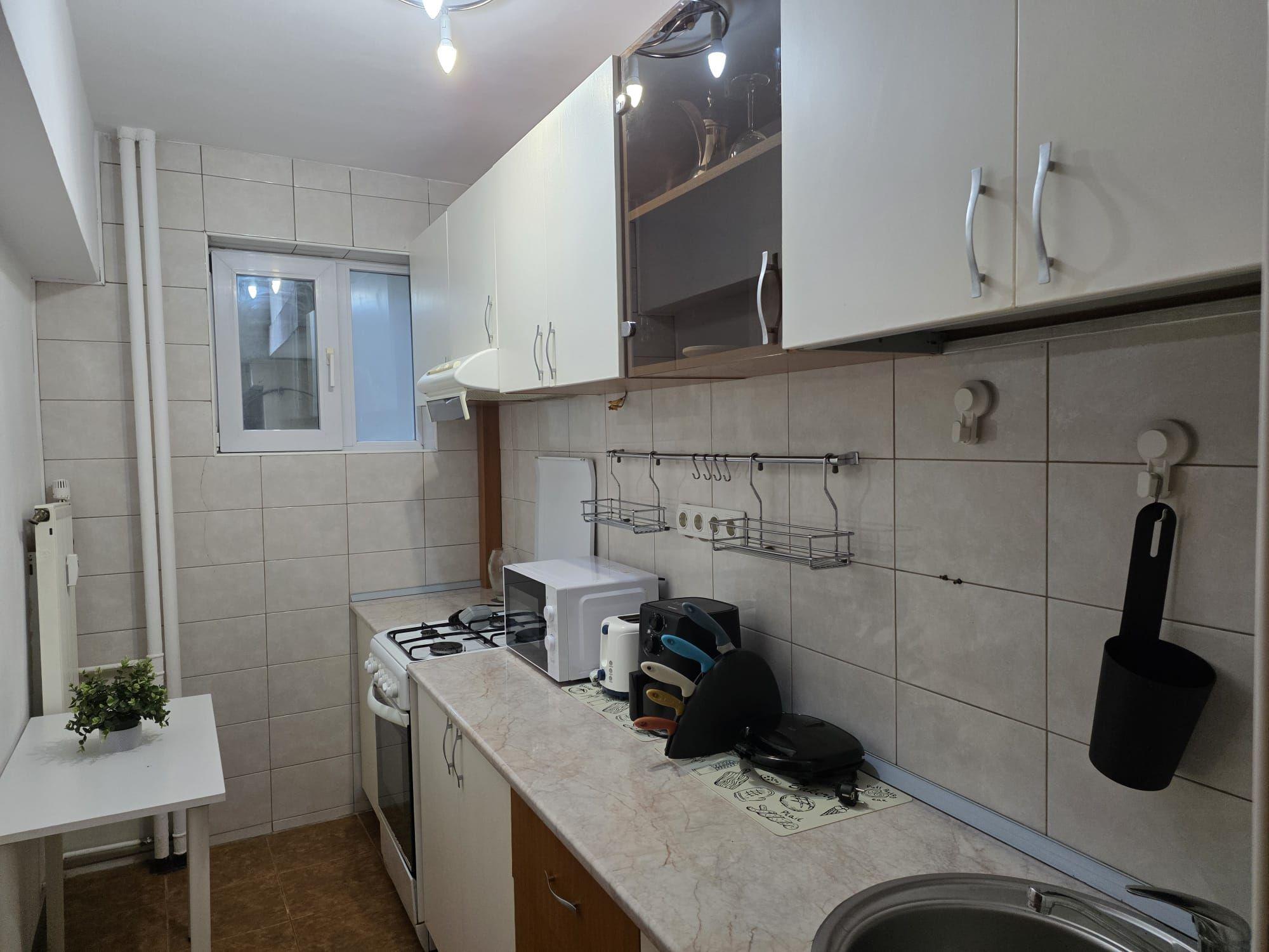 De Vanzare Garsoniera Zona Obor - 6