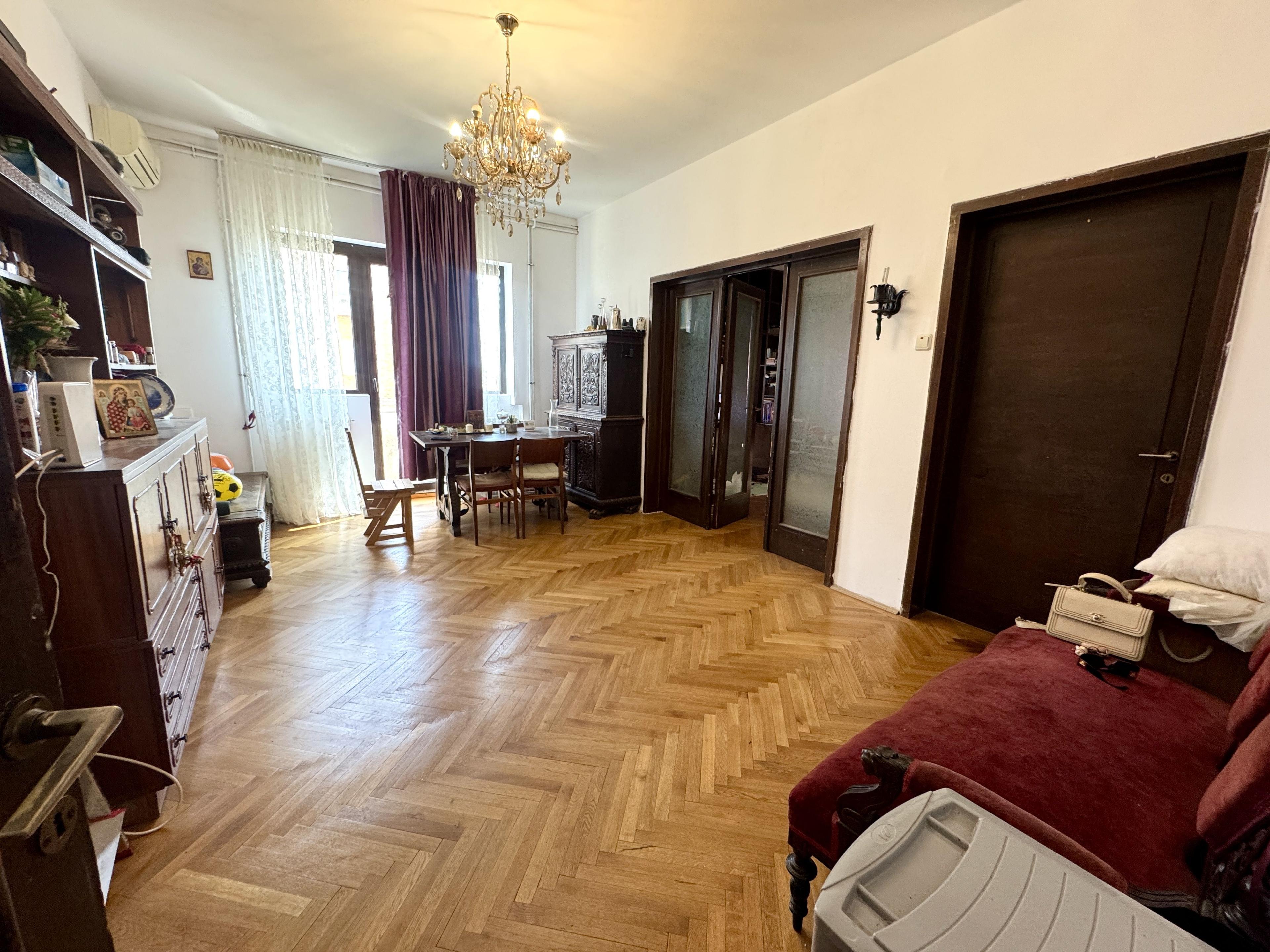 Apartament 3 camere | Universitate | 100 mp - 1