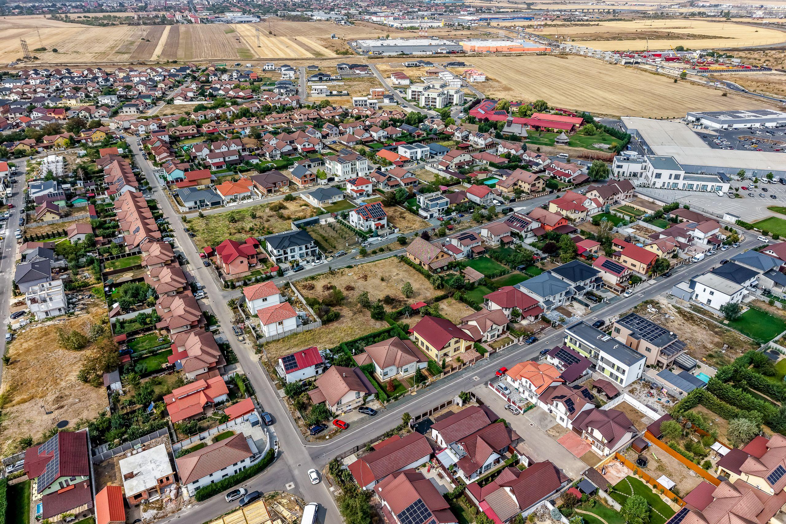 Teren de vânzare | Via Carmina | Str. Cassia - 6