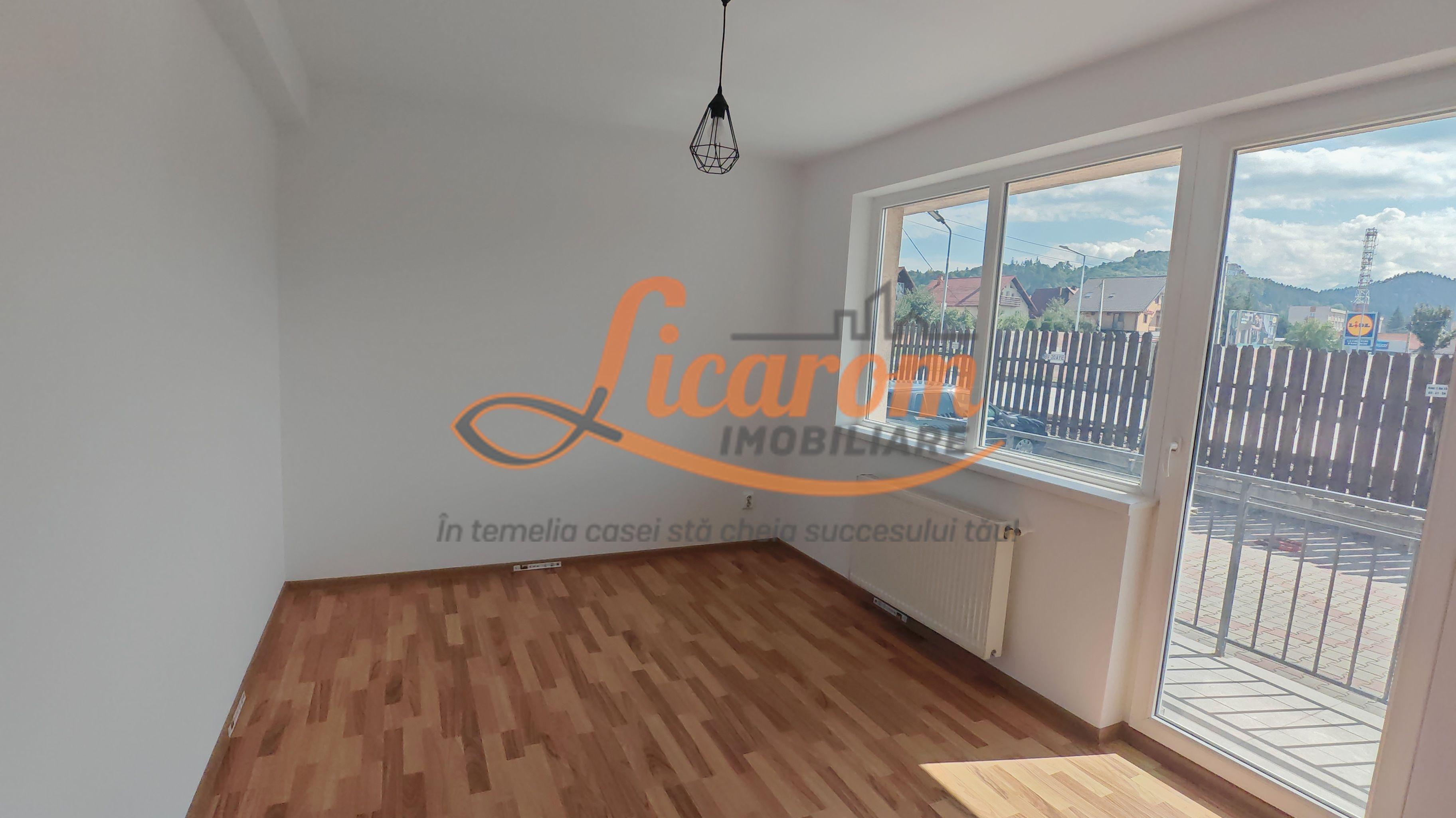 Apartament luminos 3 camere,Parter, parcare,Râșnov, Cartier Covaciu - 6