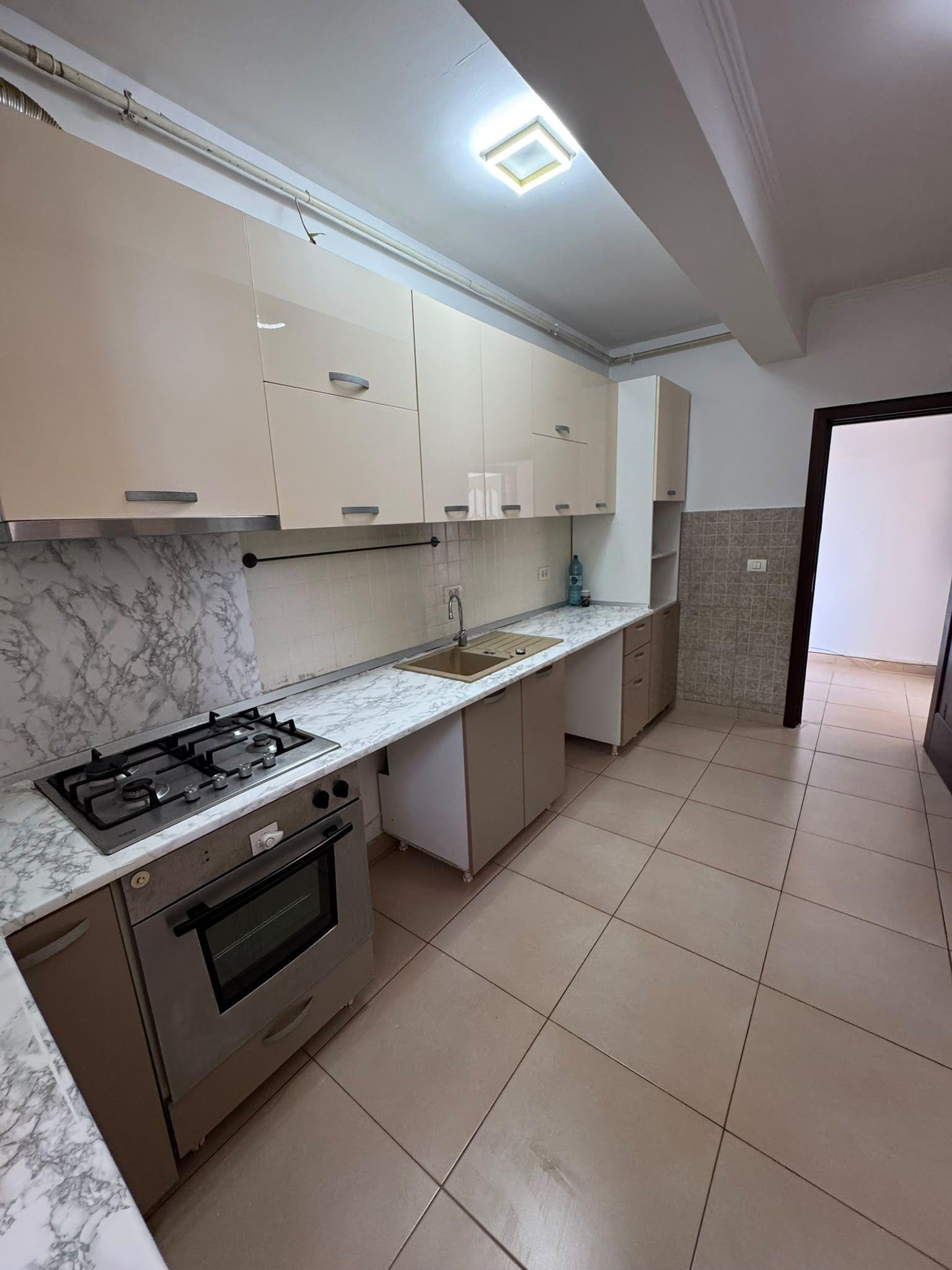 Vand Apartament 3 Camere Zona Fundeni - 10