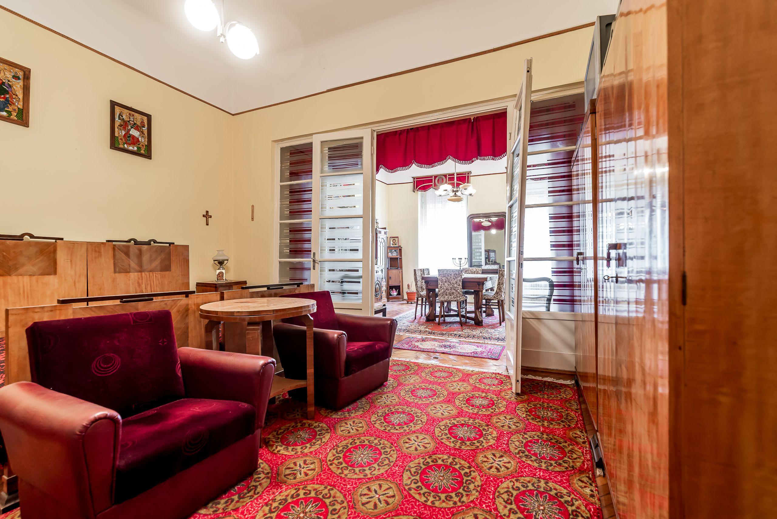 Apartament 3 camere, etaj 1, ultracentral (clădire cu 4 apartamente) - 2