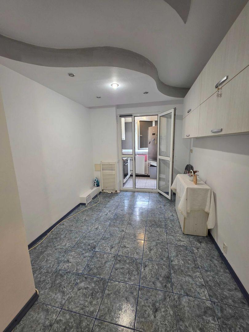 Inchiriez Apartament 3 camere Zona Dristor-Titan - 6