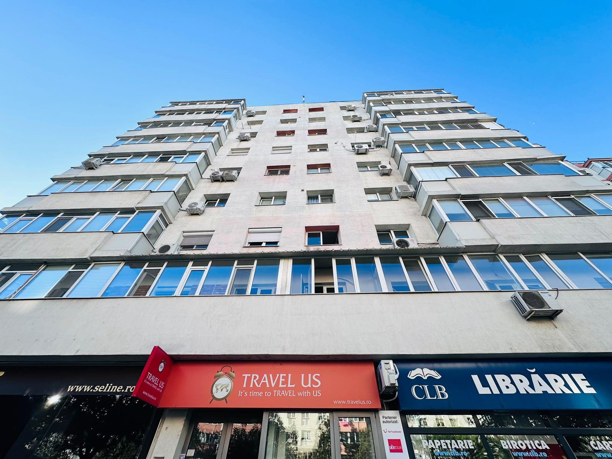 SPATIU COMERCIAL | CALEA MOSILOR | VAD STRADAL - 2