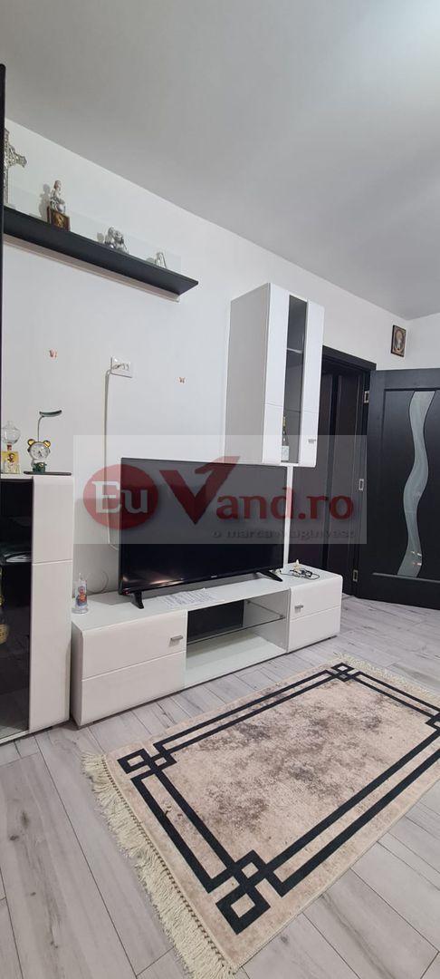 De vanzare apartament cu 3 camere, Piata Centrala, et. 3, 105.000 euro - 6