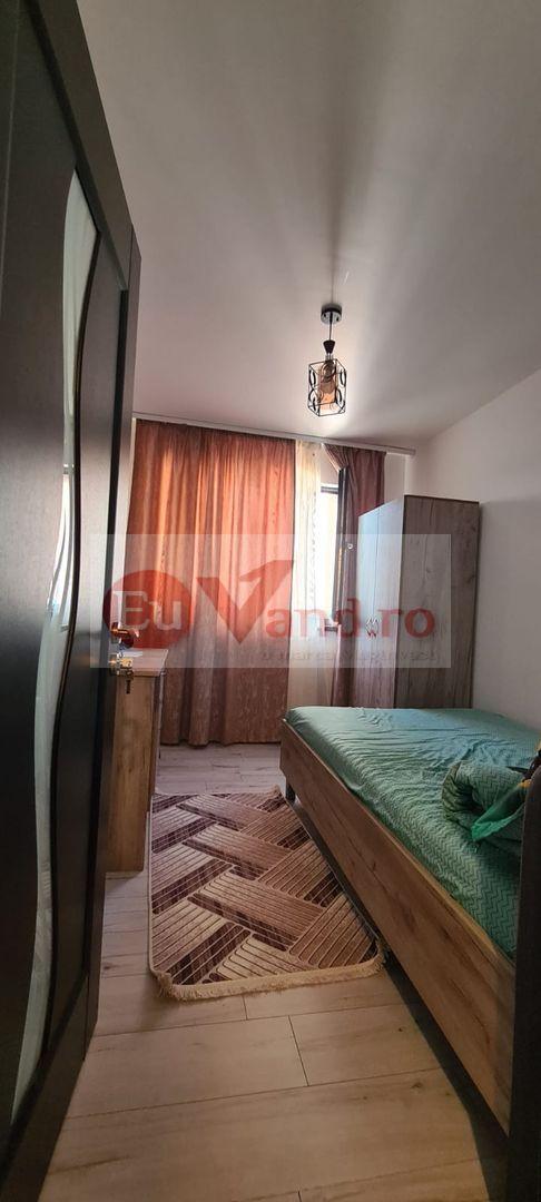 De vanzare apartament cu 3 camere, Piata Centrala, et. 3, 105.000 euro - 9