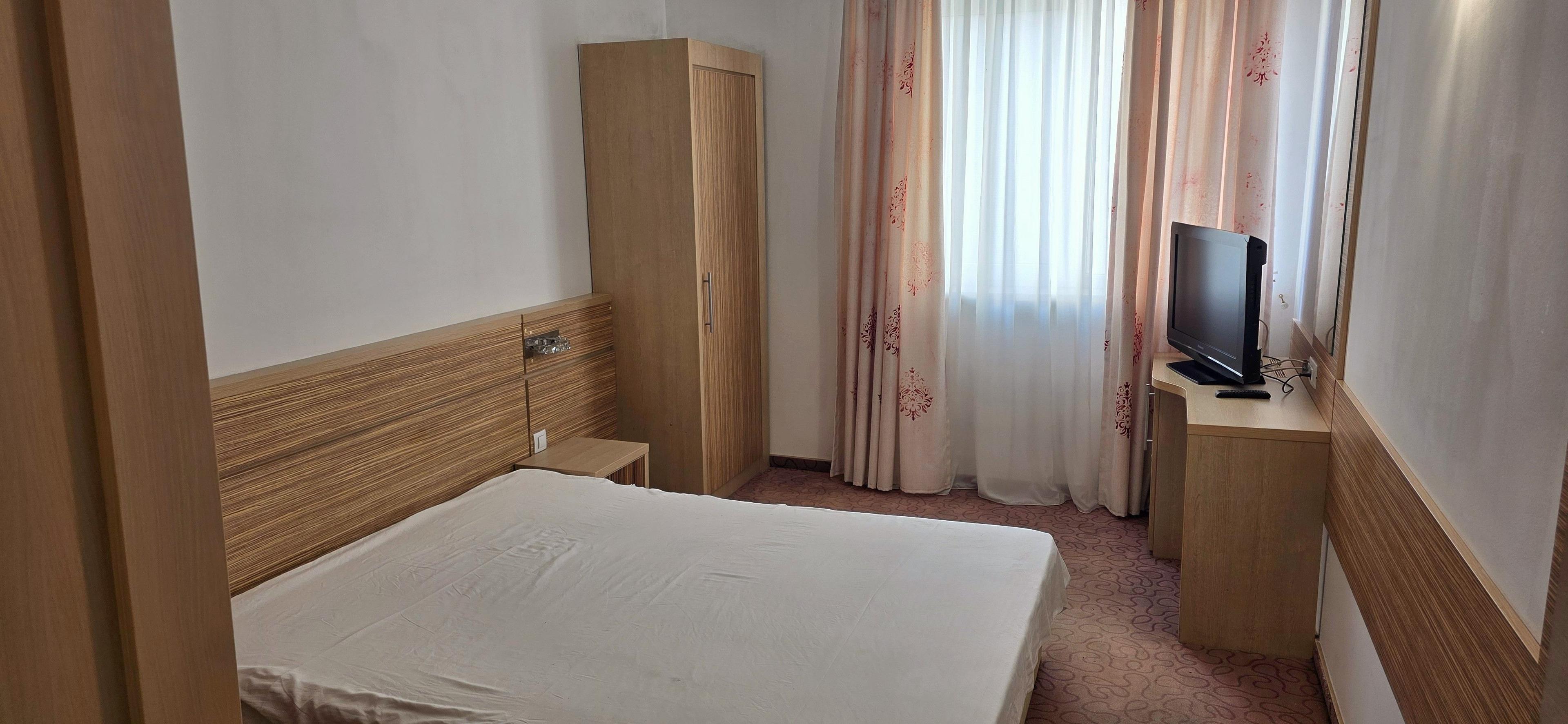 Apartament 2 camere de închiriat – Vitan Rin Grand Hotel 38 mp - 9