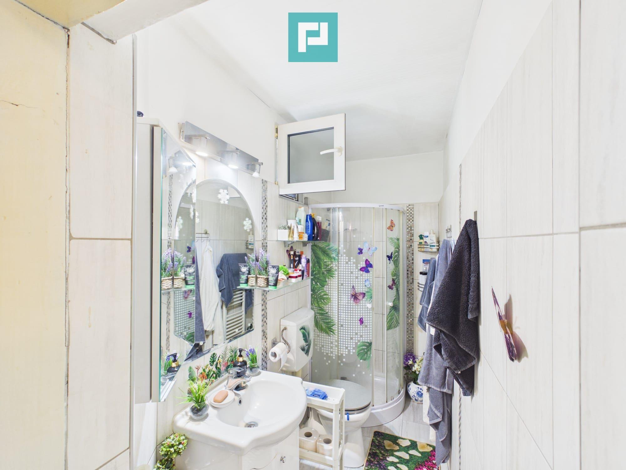 Apartament cu 2 camere, la casă, zona Drăgășani - 12