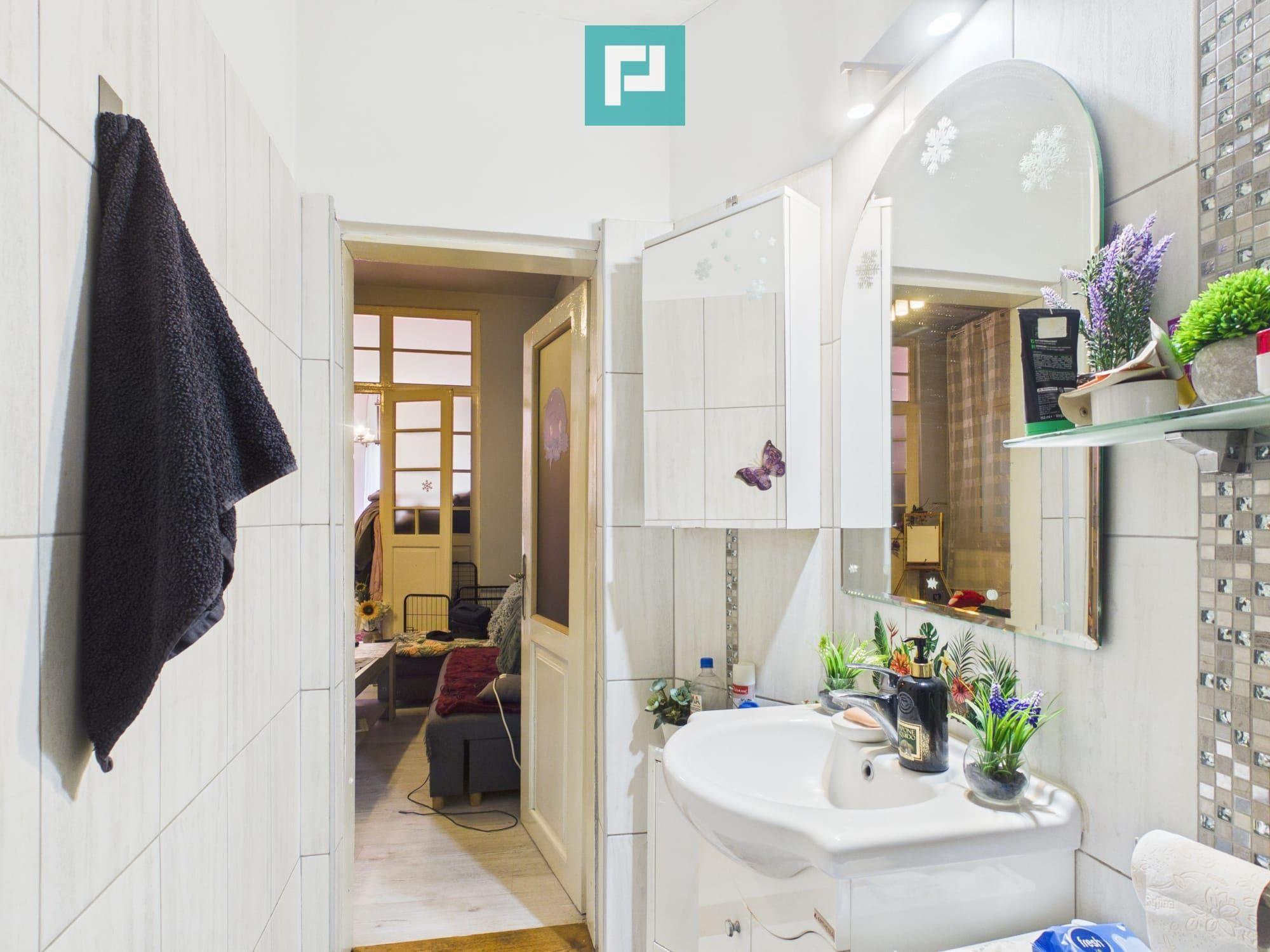 Apartament cu 2 camere, la casă, zona Drăgășani - 13