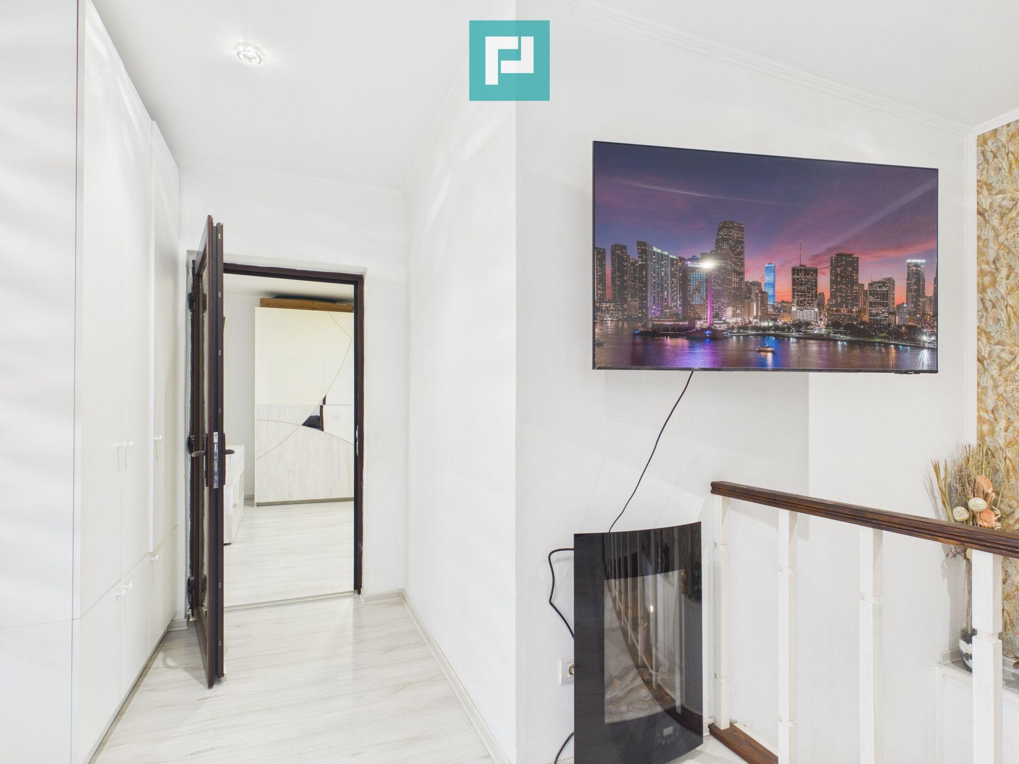 Apartament spațios cu 3 camere, zona centrală - 11