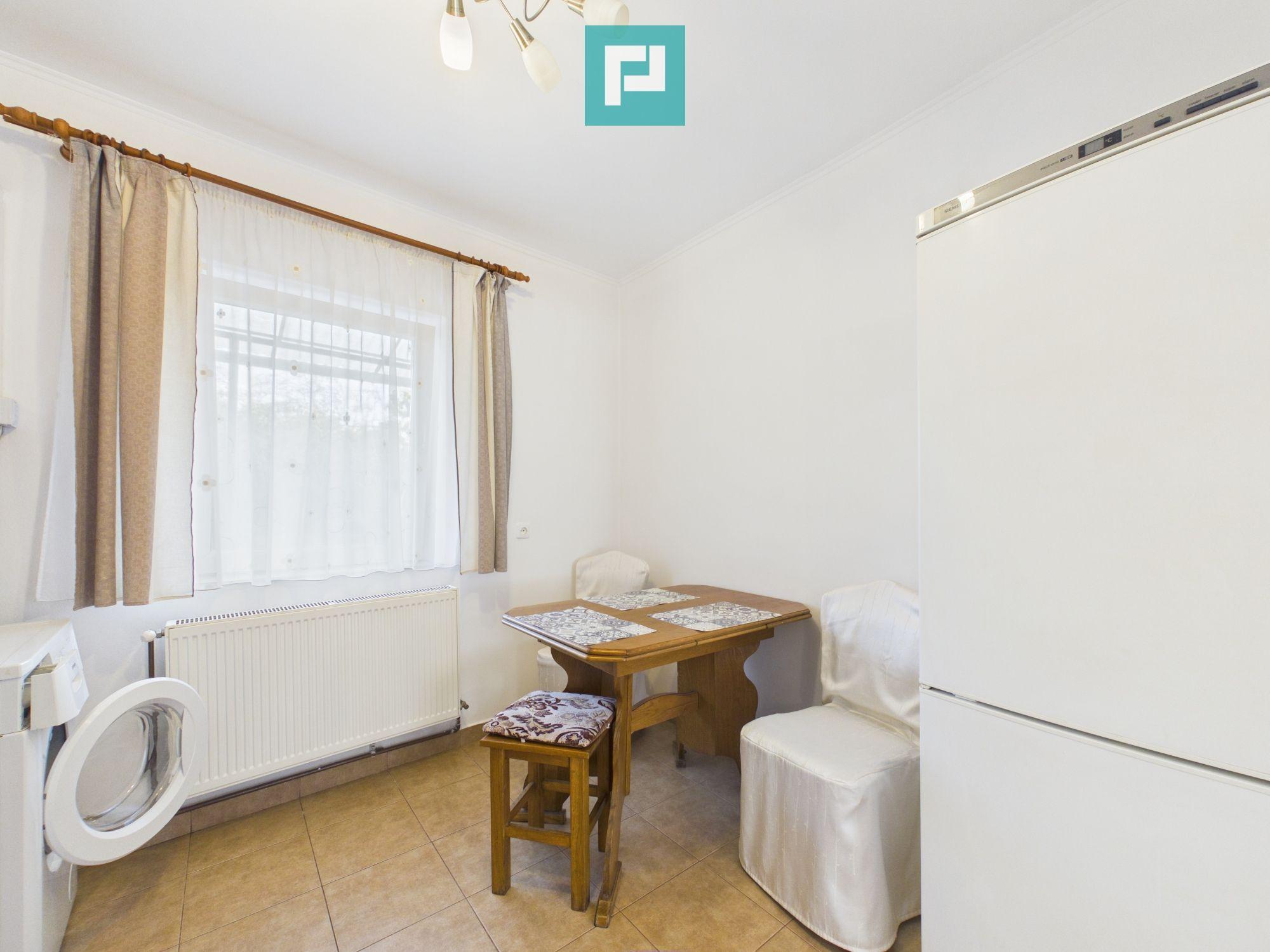 Casă cu 2 apartamente în Grădiște - 18