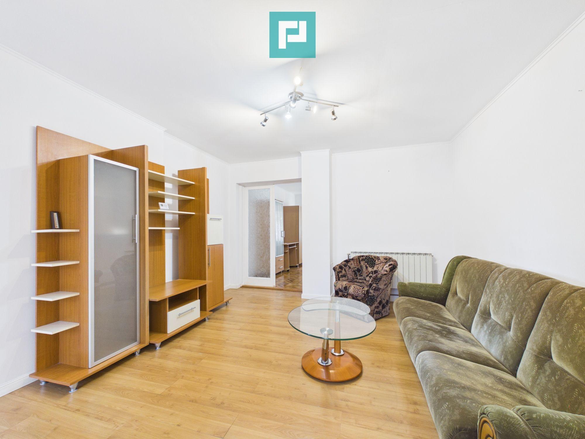 Casă cu 2 apartamente în Grădiște - 11