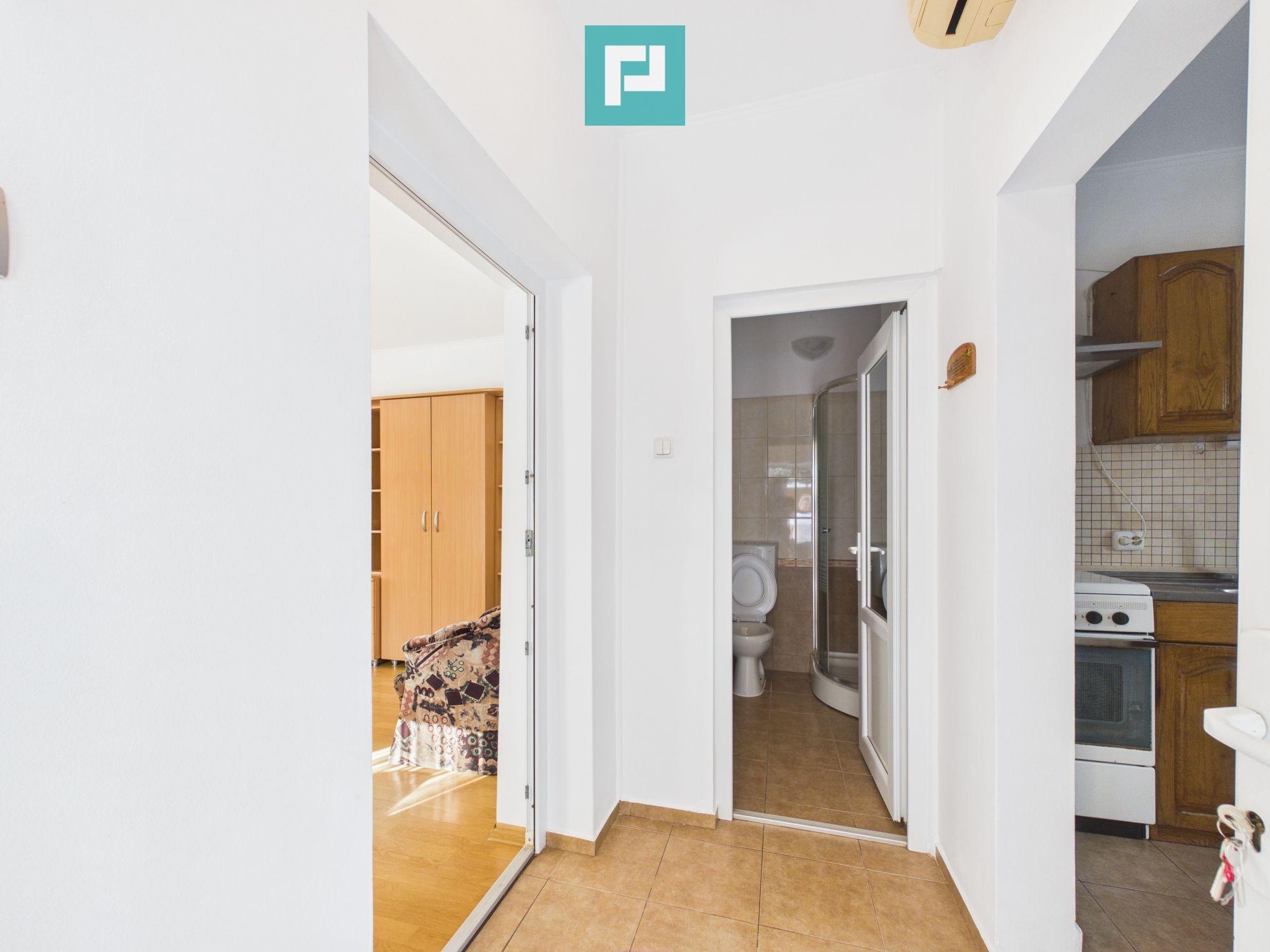 Casă cu 2 apartamente în Grădiște - 16