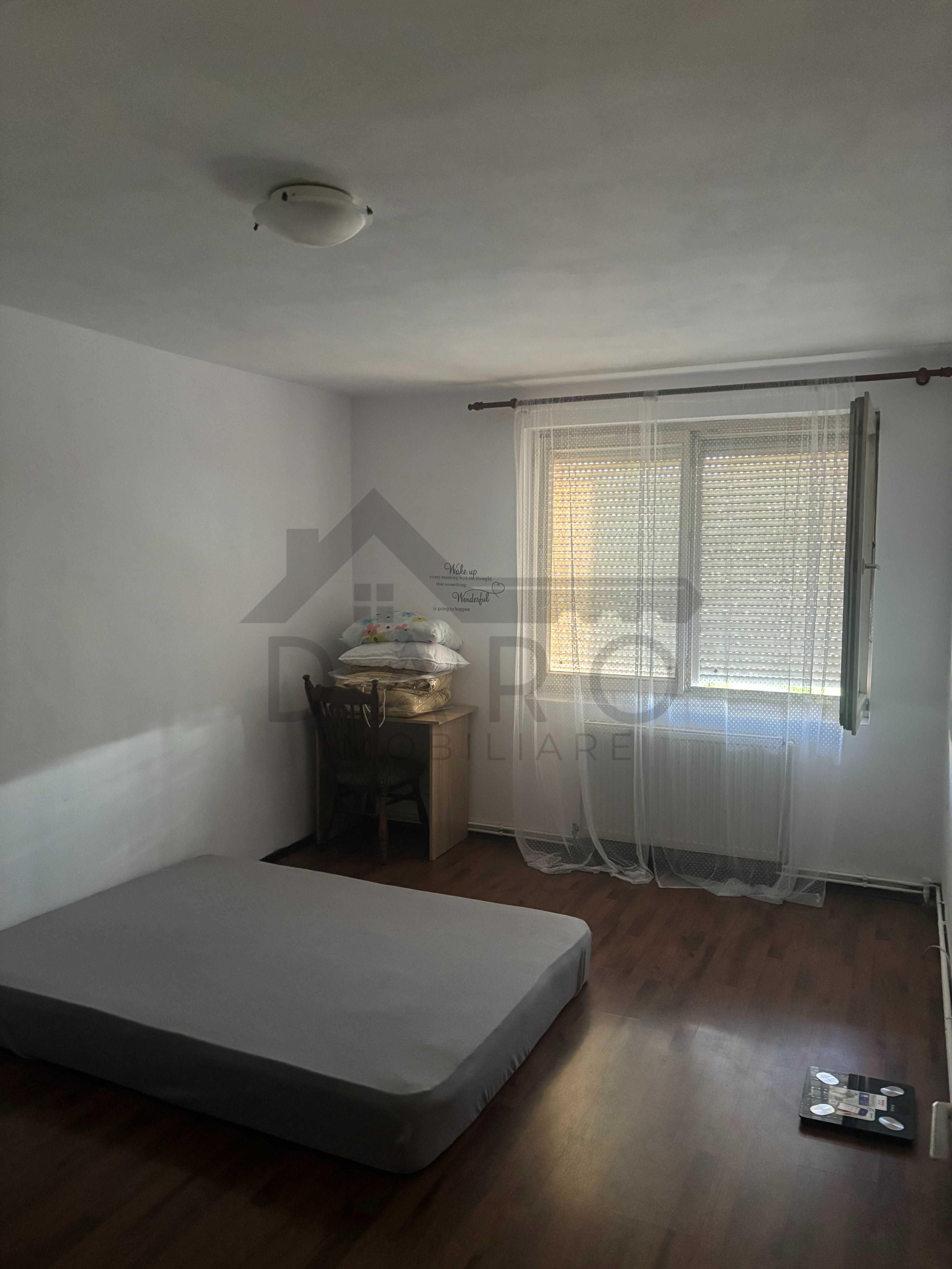 Apartament 3 Camere de Vanzare -90mp- Zona Pandurilor/ EON - 7