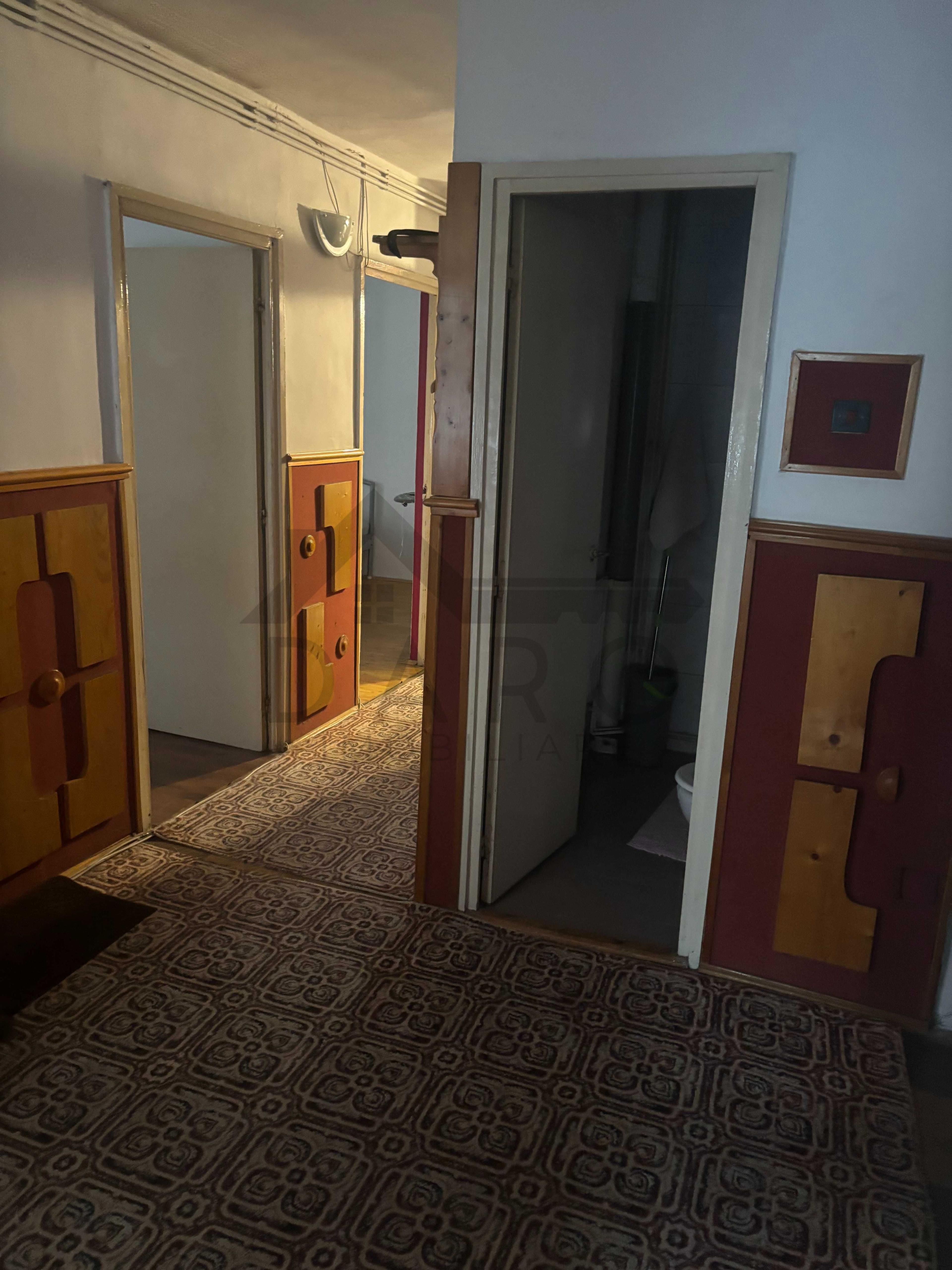 Apartament 3 Camere de Vanzare -90mp- Zona Pandurilor/ EON - 6