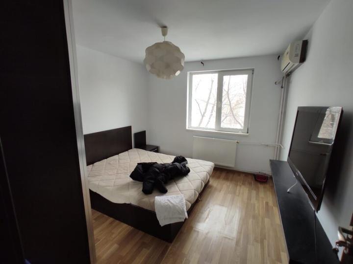 Vand apartament bun la 2 minute de metrou Costin Georgian! - 7