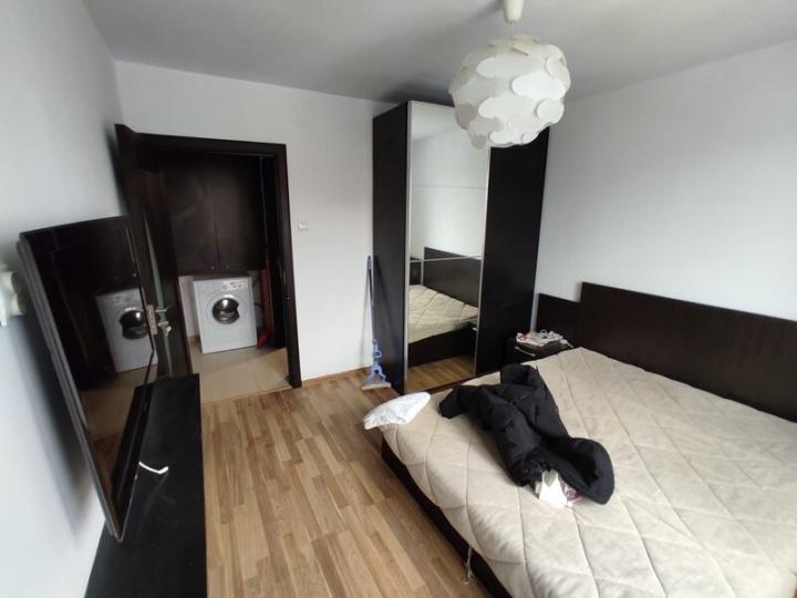 Vand apartament bun la 2 minute de metrou Costin Georgian! - 8