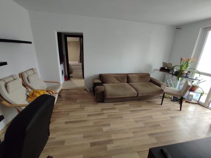 Vand apartament bun la 2 minute de metrou Costin Georgian! - 1