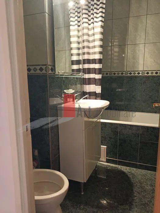 Vanzare apartament 3 camere Gorjului - 8