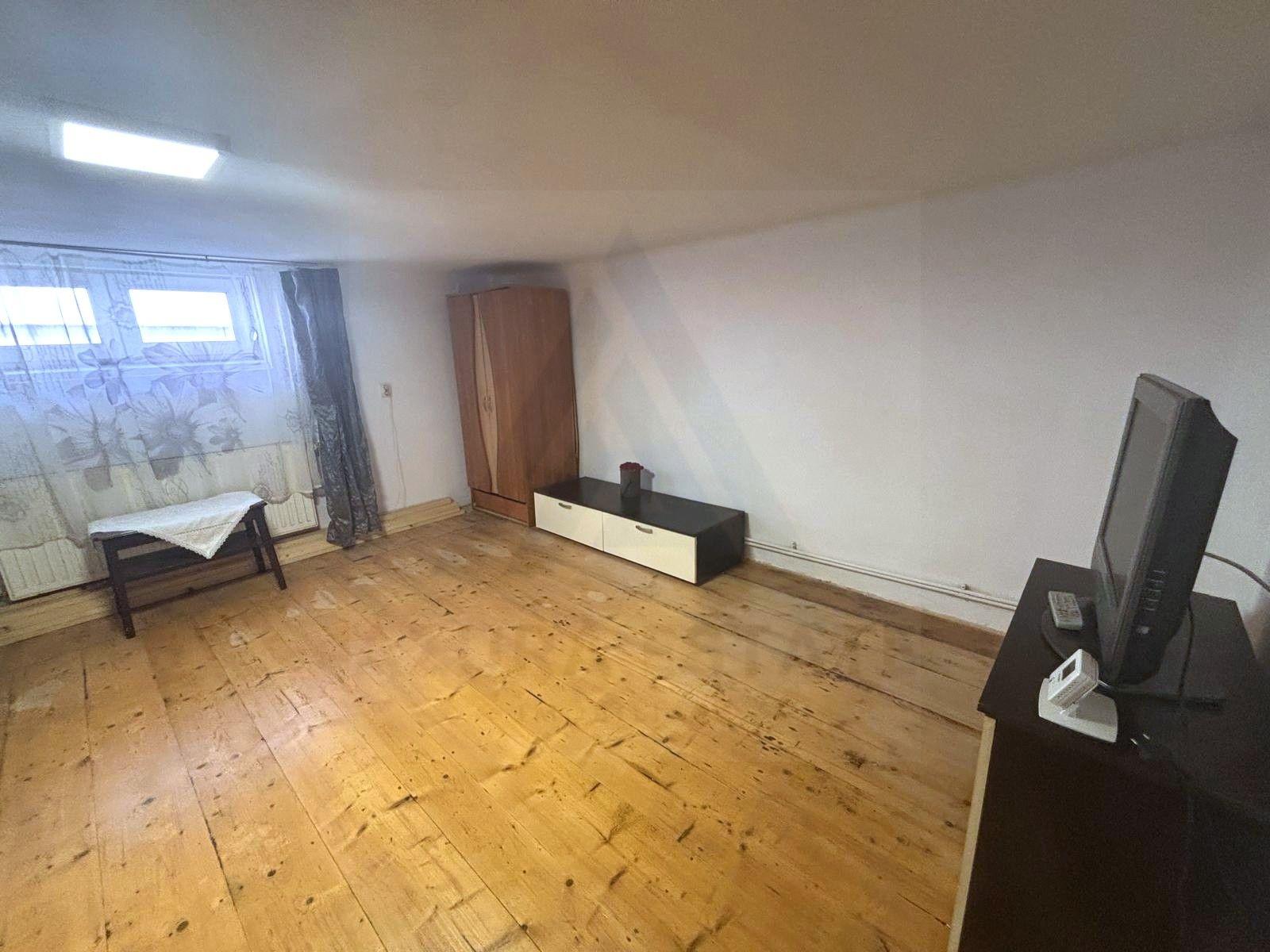 Casă individuală în Lazaret 115 mp utili Teren 133 mp D+P+pod - 5