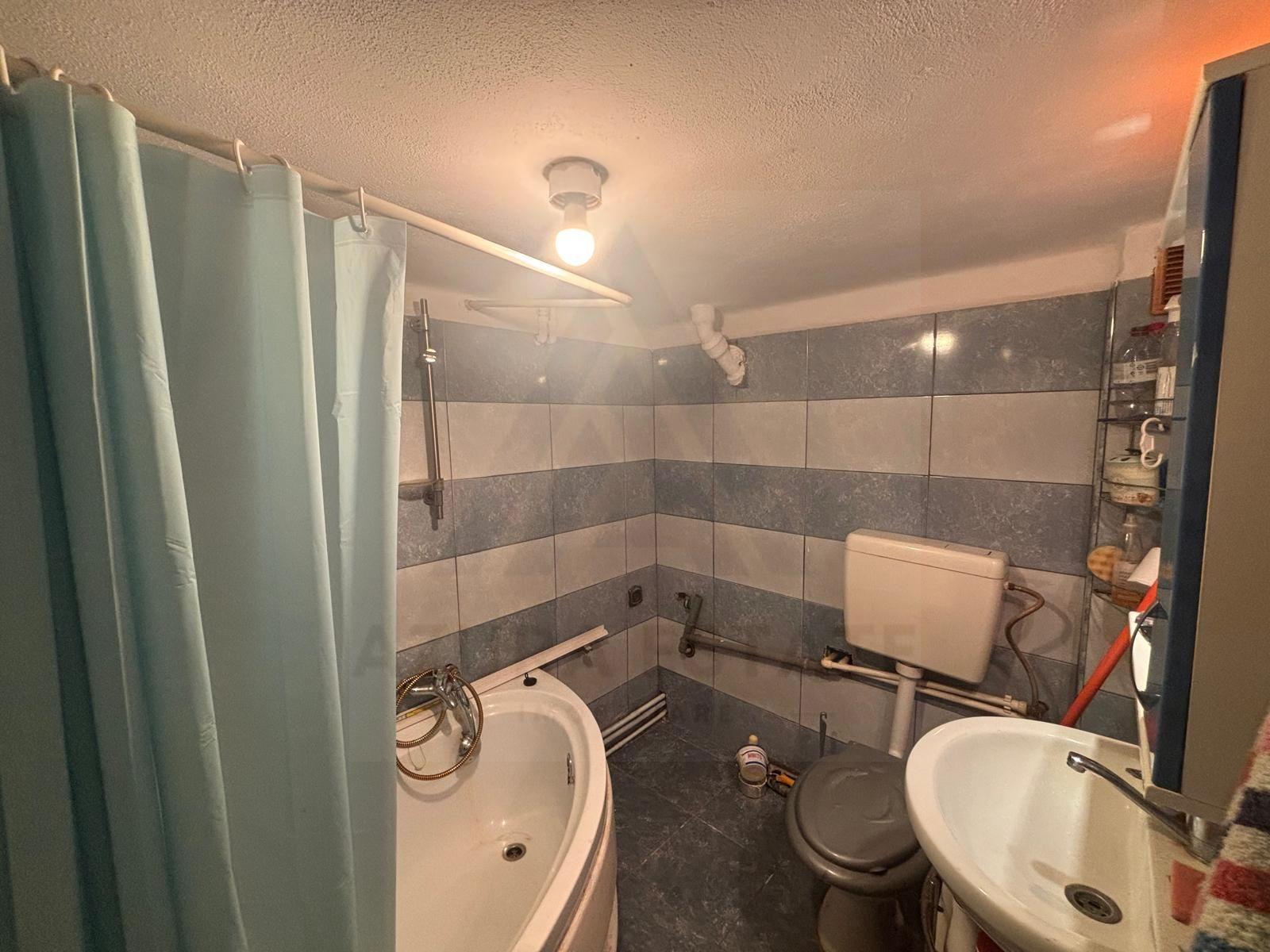 Casă individuală în Lazaret 115 mp utili Teren 133 mp D+P+pod - 24