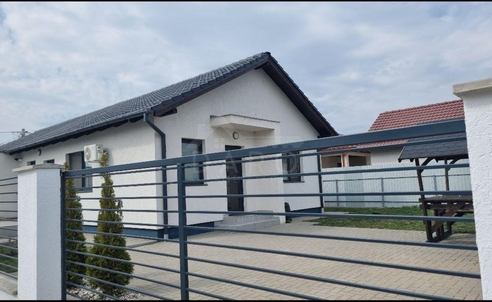 Locație spre închiriere - 2