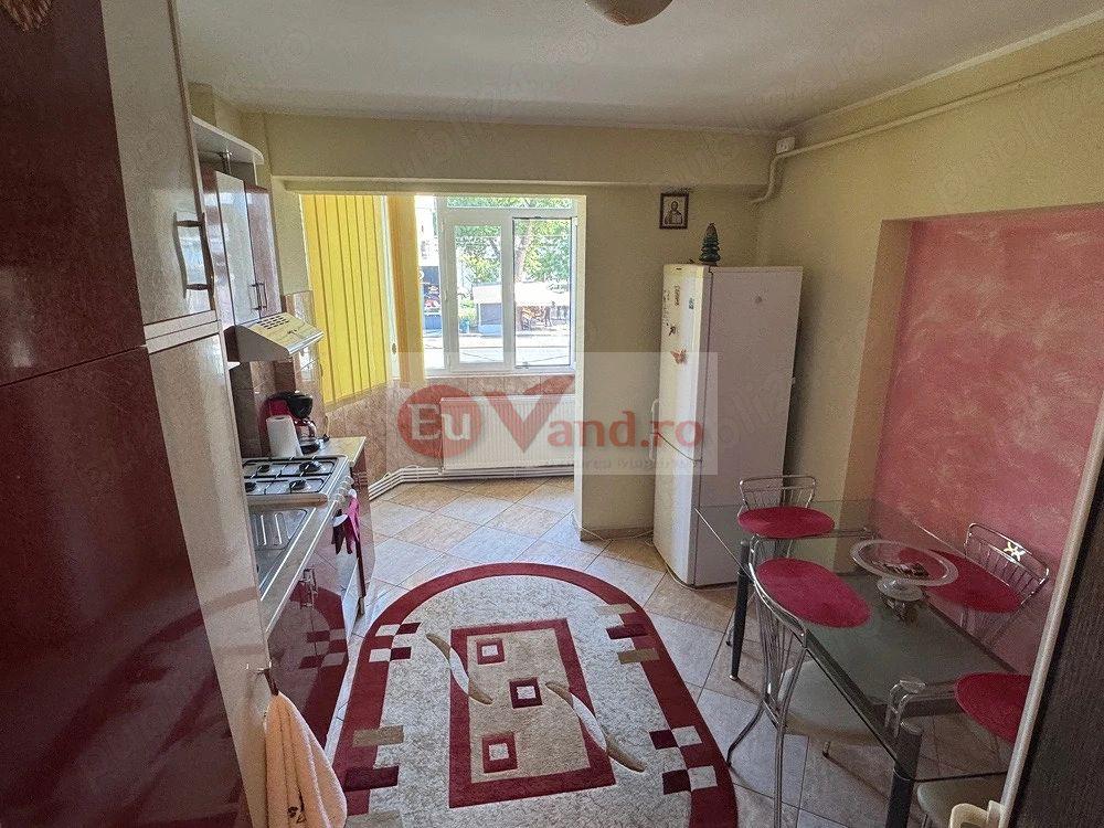De inchiriat apartament cu 2 camere, etaj 1, Siderurgistilor, 450 E - 3