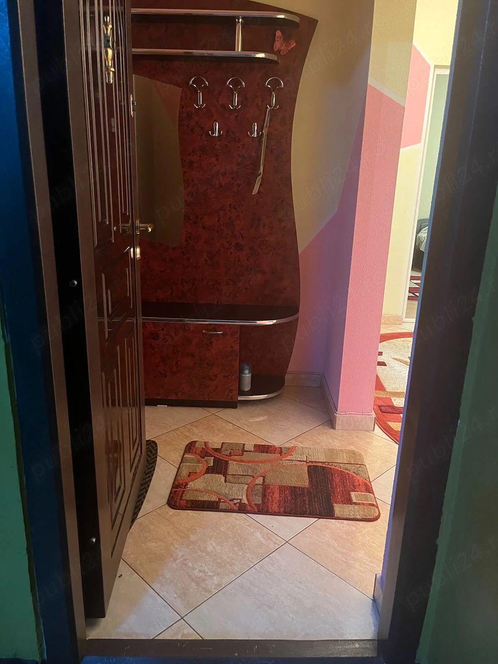 De inchiriat apartament cu 2 camere, etaj 1, Siderurgistilor, 450 E - 8