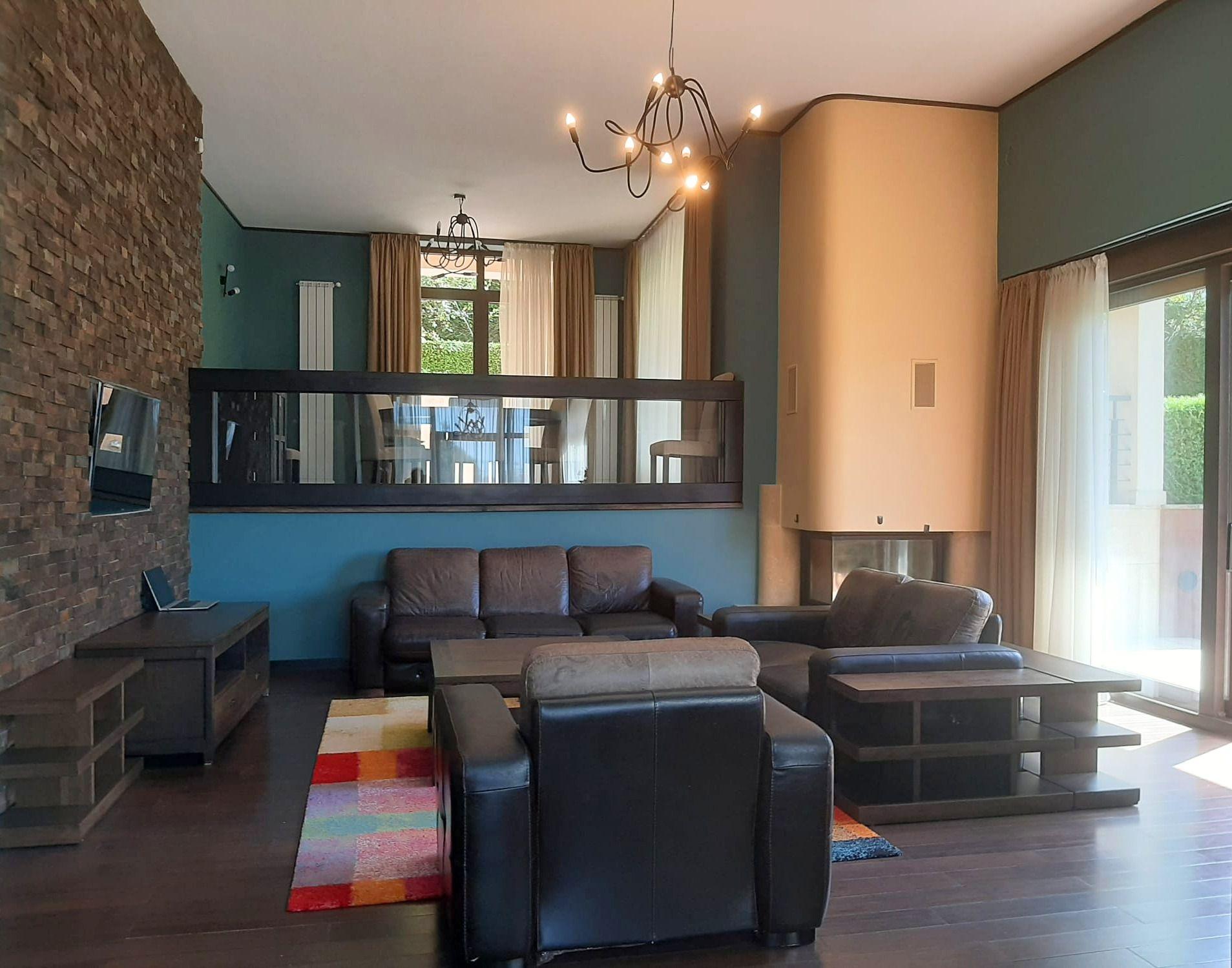 Vilă de lux cu vedere spectaculoasă spre Tâmpa Green Valley zona Noua - 2