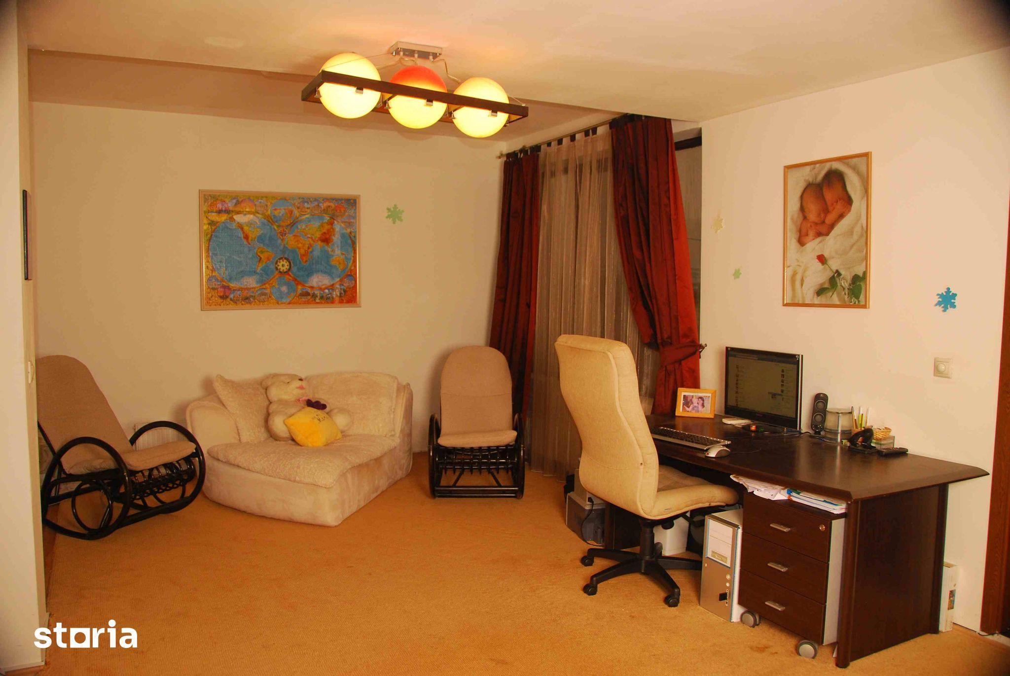 Vand casa 330 mp utili in zona planetelor Giroc, D+P+ E + pod - 9