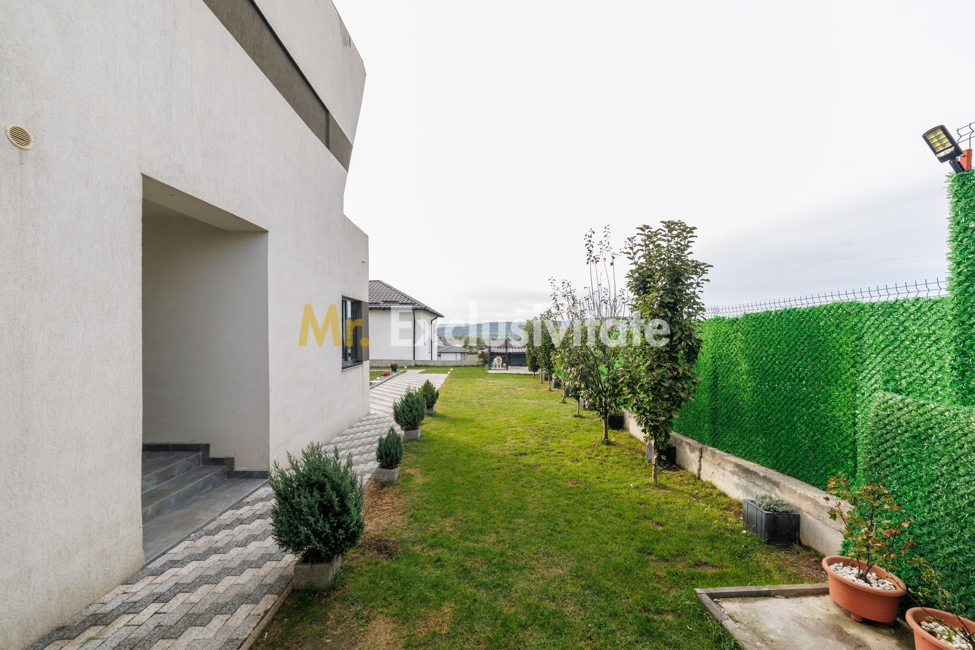 Casa moderna, constructie solida -view panoramic -Mioveni-Arges! - 19